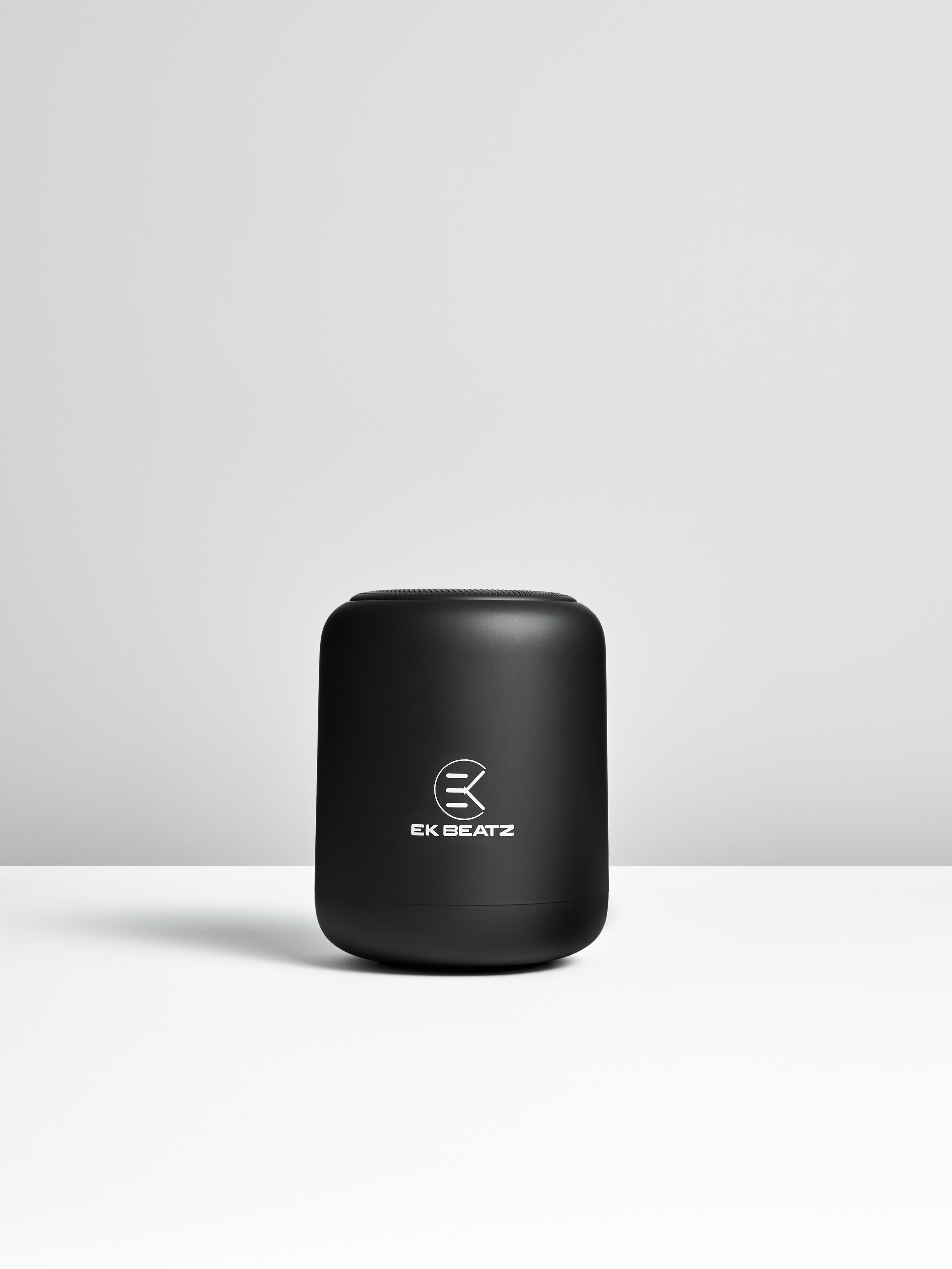 EK BEATZ. Фотограф для маркетплейсов в Москве Озерова Кристина