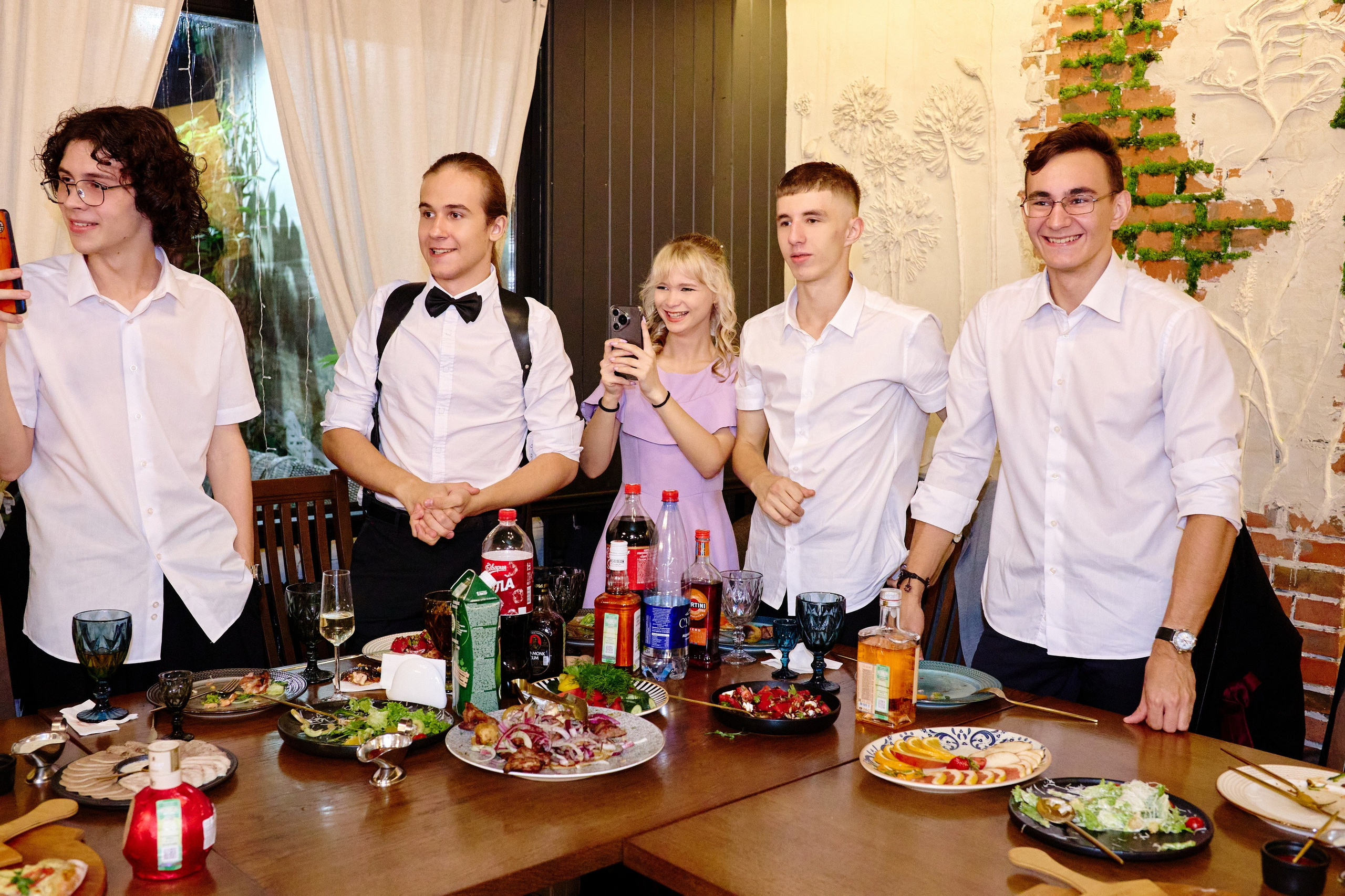 Выпускной 35 Сош. Фотограф Выпускные альбомы Таганрог Сергей Коробченко