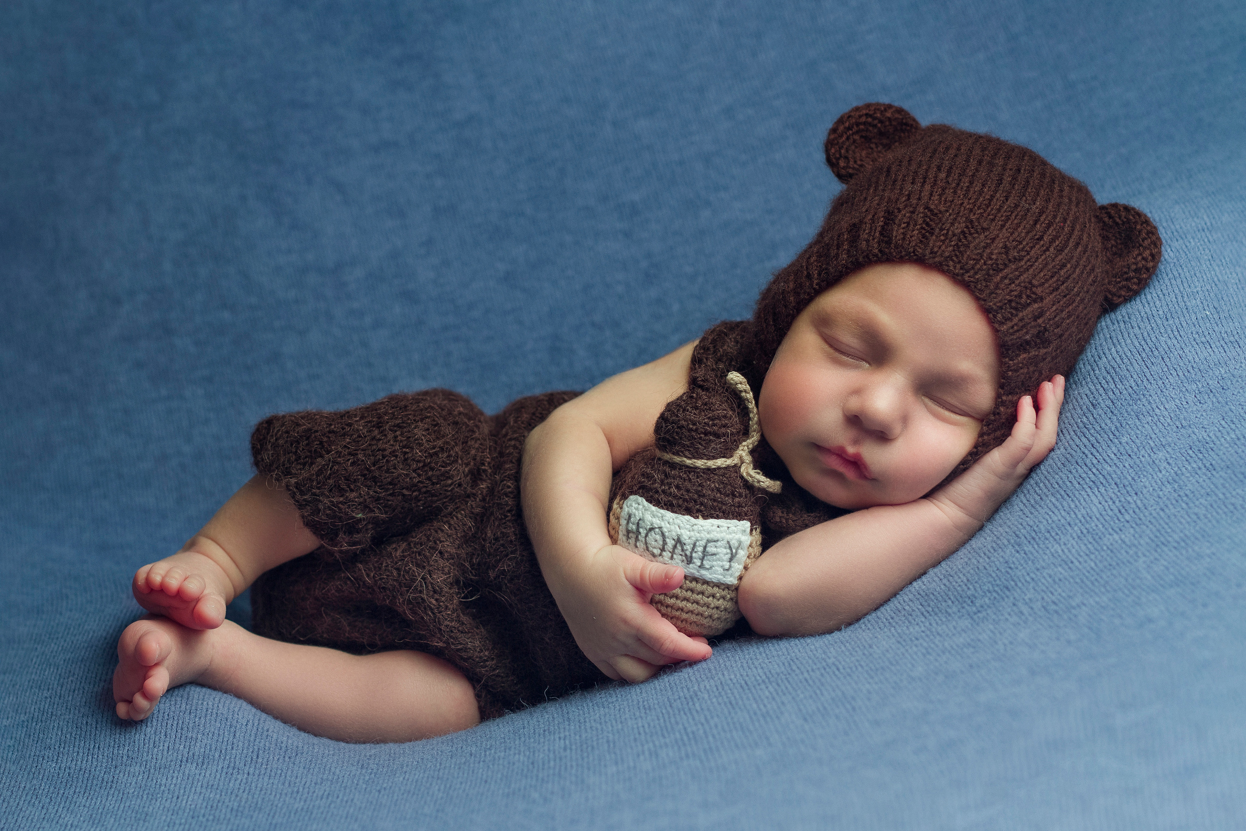 Фотосъемка новорожденных. Фотограф новорожденных в городе Санкт-Петербург