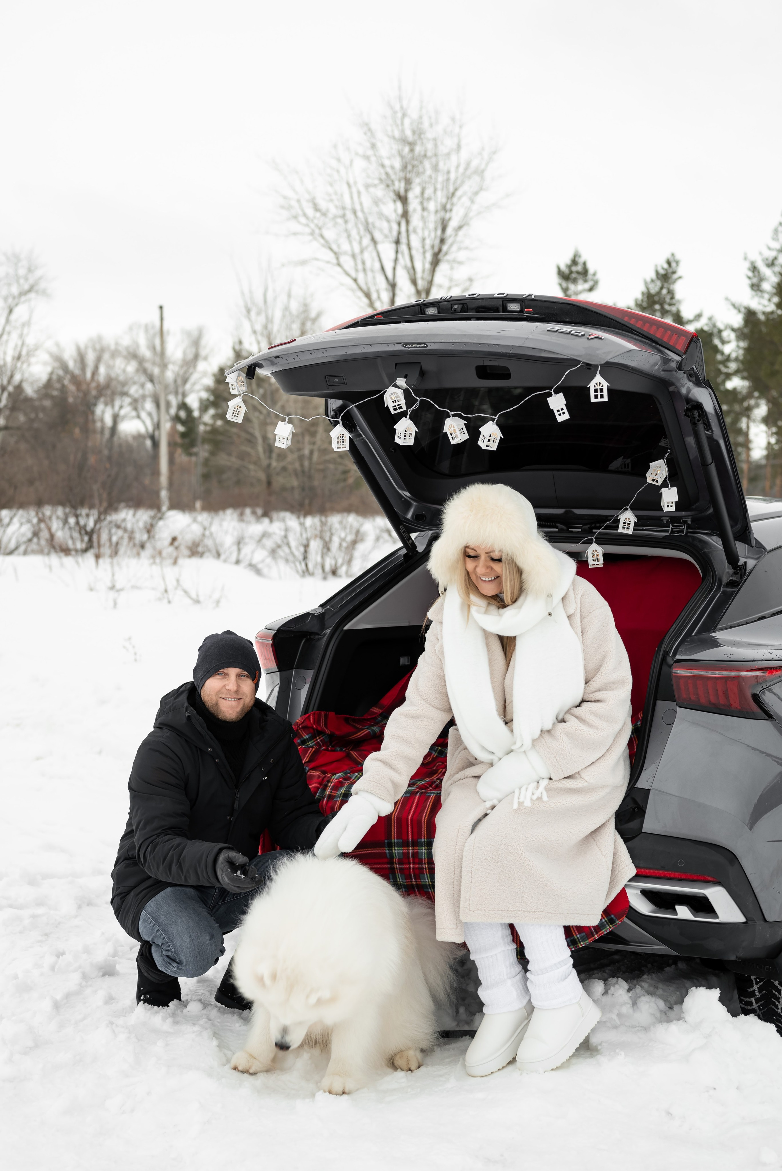 Фотопроект с Платоном и машиной на улице. Фотограф в городе Салават
