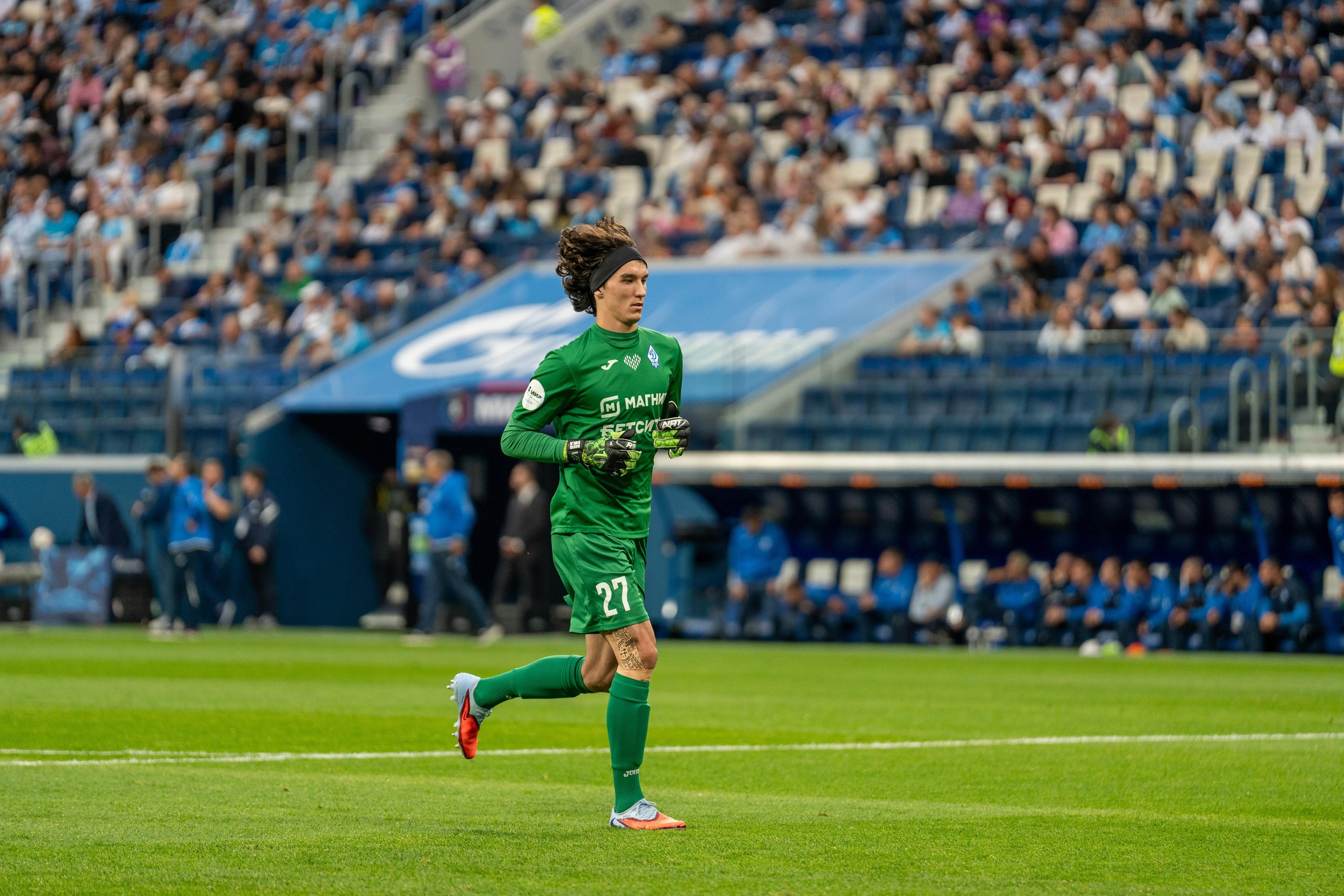 Вратарь «Динамо» в матче Зенит – Динамо, спортивный фотограф Санкт-Петербург