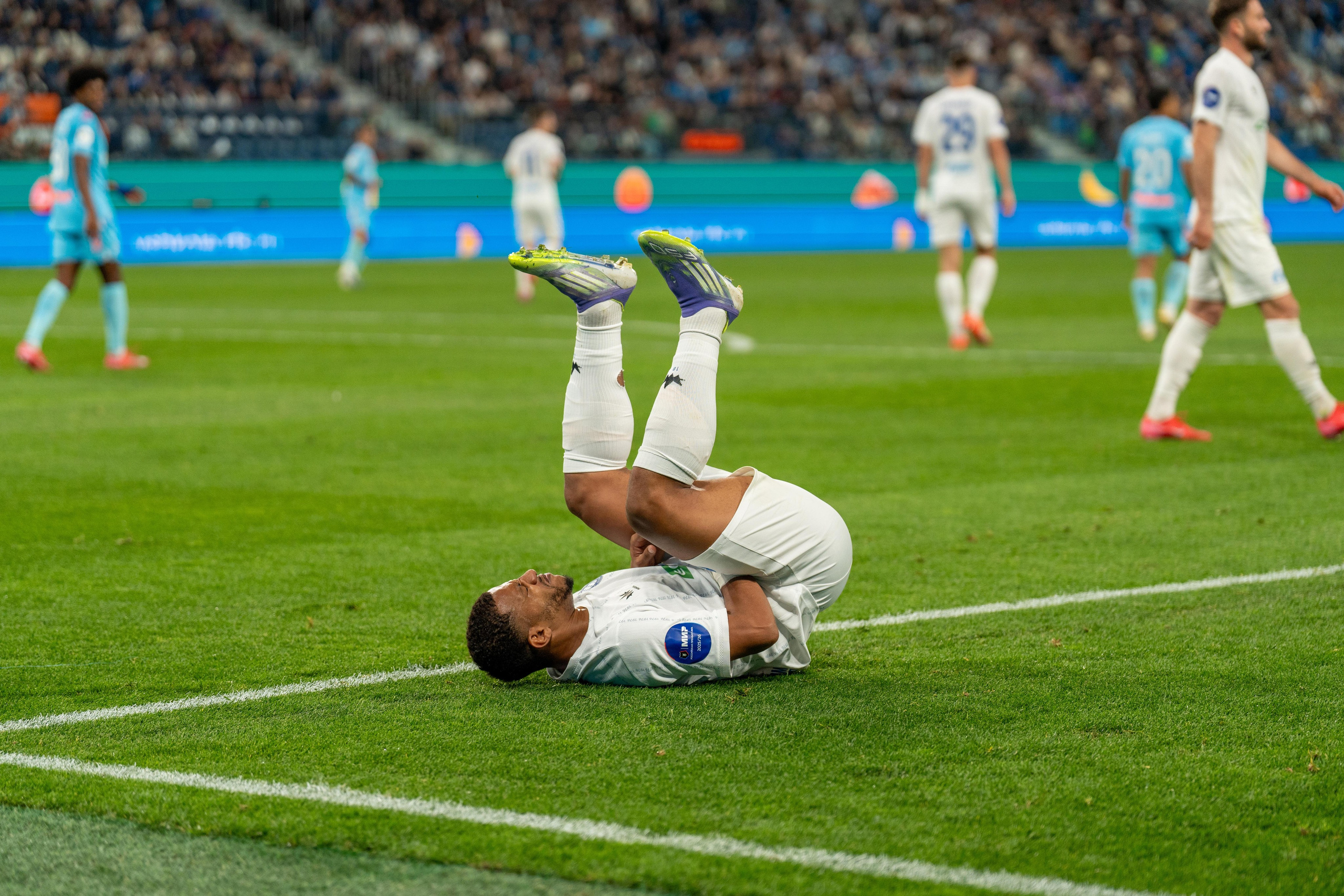 Зенит — Оренбург: репортажная съёмка матча РПЛ в Санкт-Петербурге | Антон Гауф. Спортивный фотограф в Санкт-Петербурге | Антон Гауф