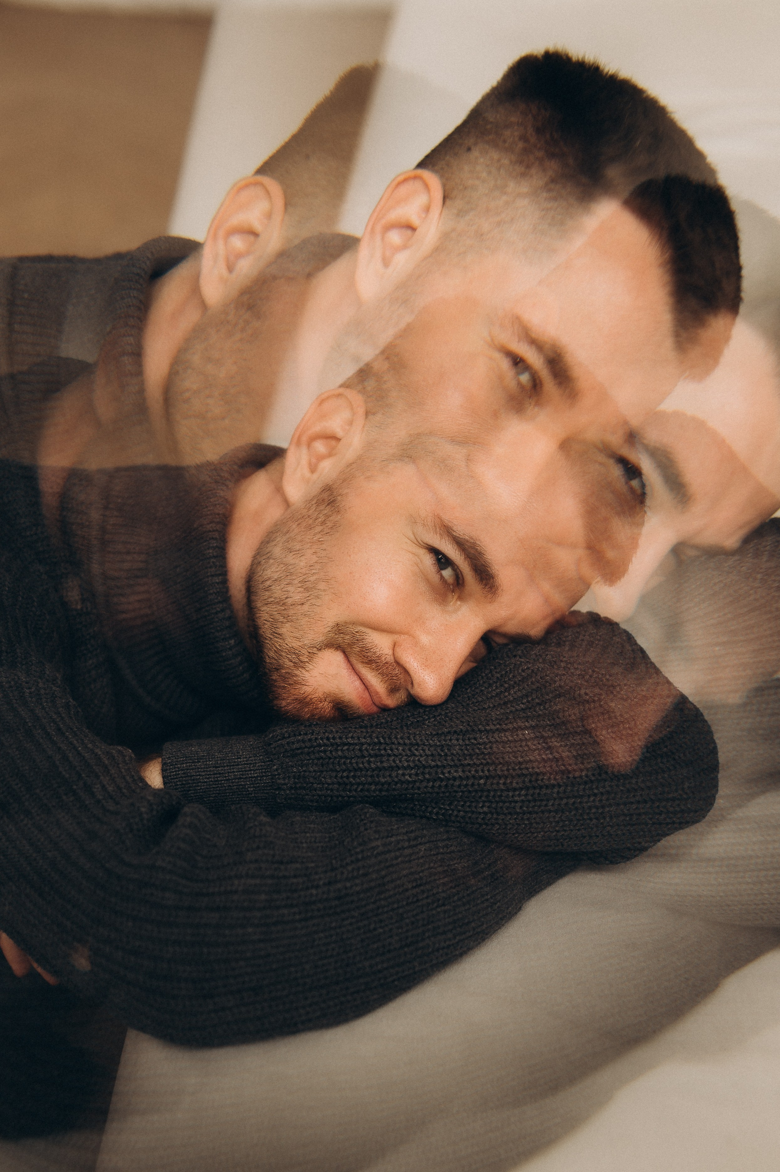 Антон студия Спб (мужская индивидуальная съемка). Фотограф ПИТЕР СПБ Надежда Баранова