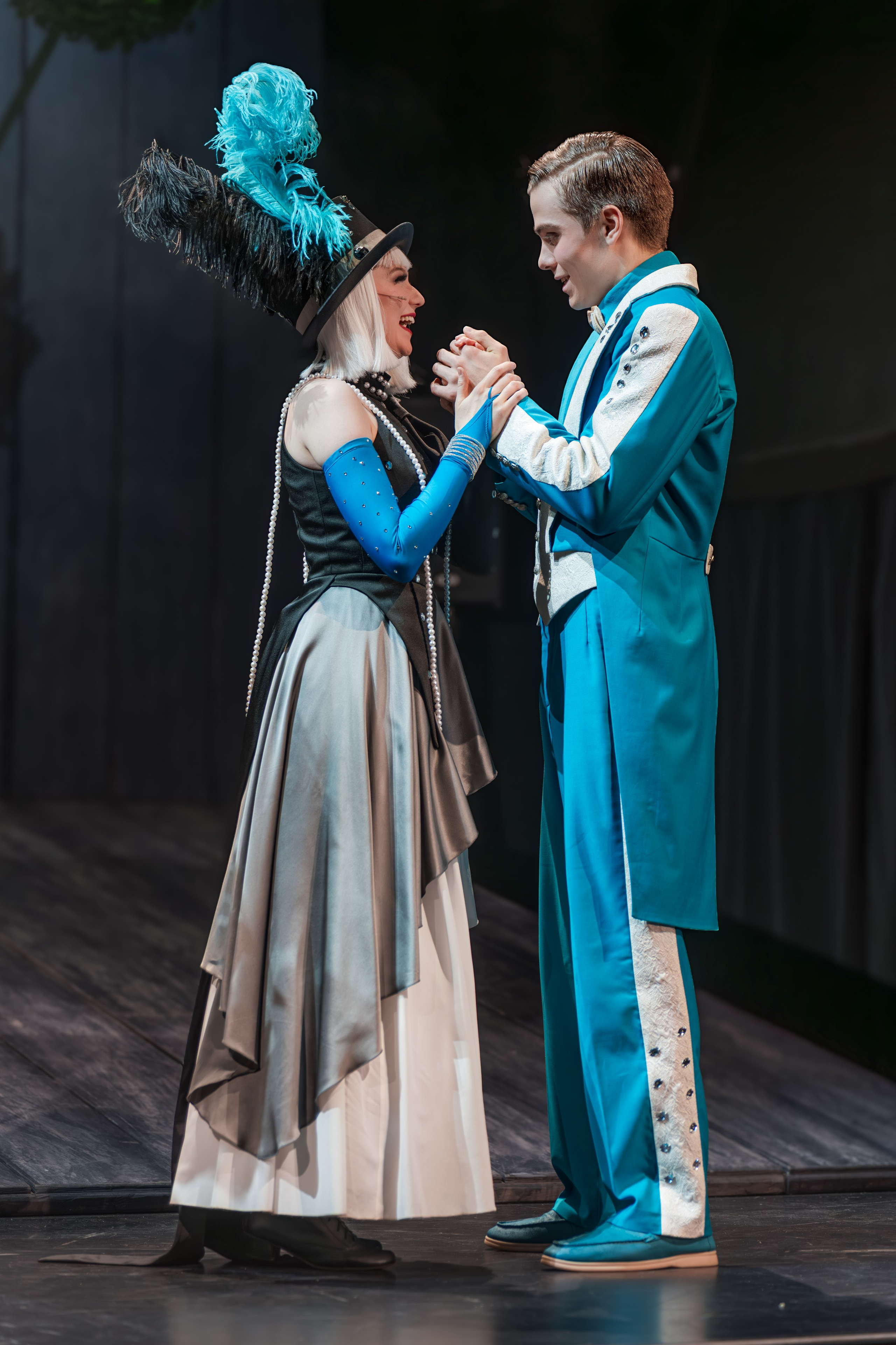 Театр Терезы Дуровой: Ревизор. Сайт фотографа Сергея Абрамова