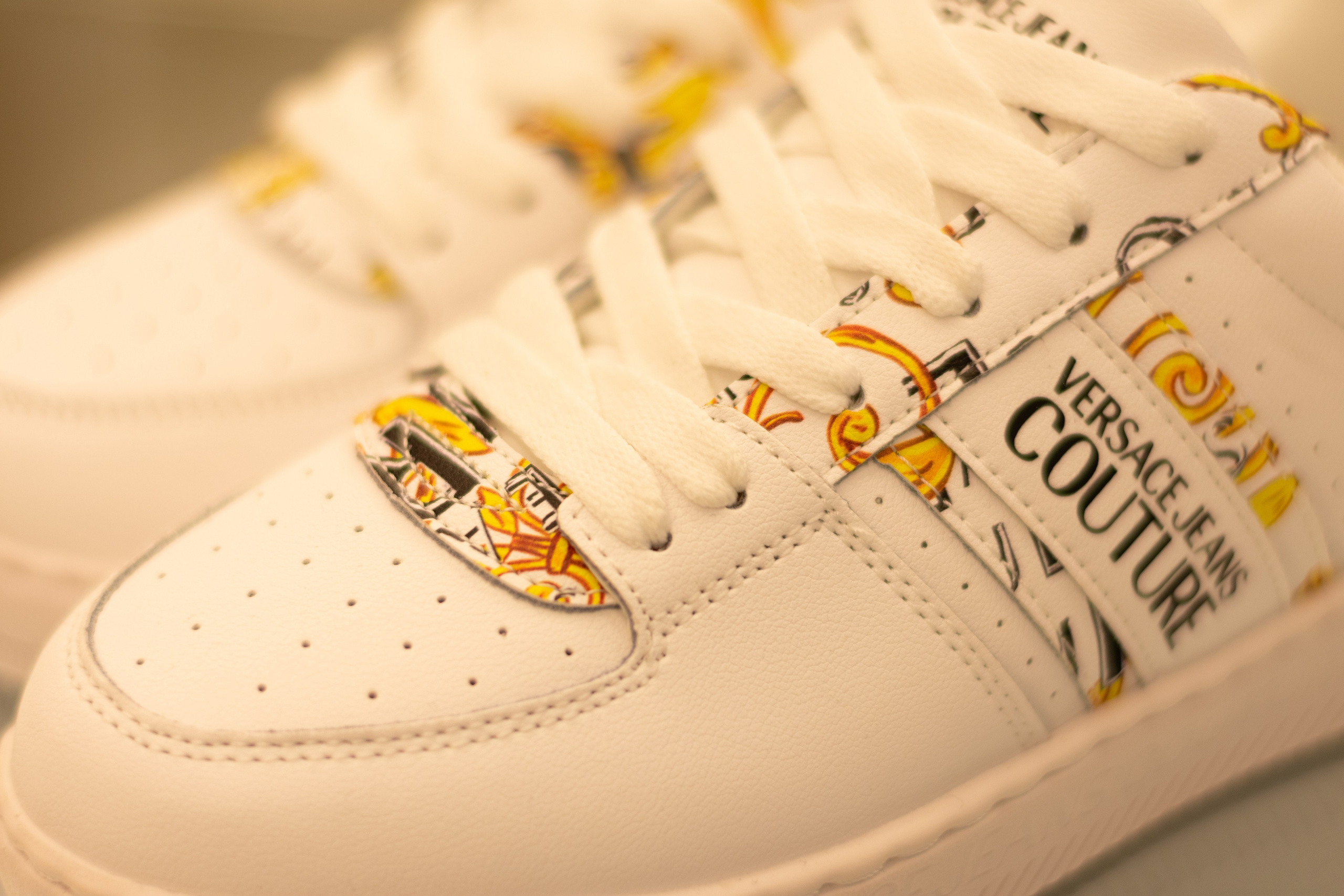 Для организаций. Предметная фотосессия для обувного магазина Capsula. Фотограф/видеограф Богдан Голованов