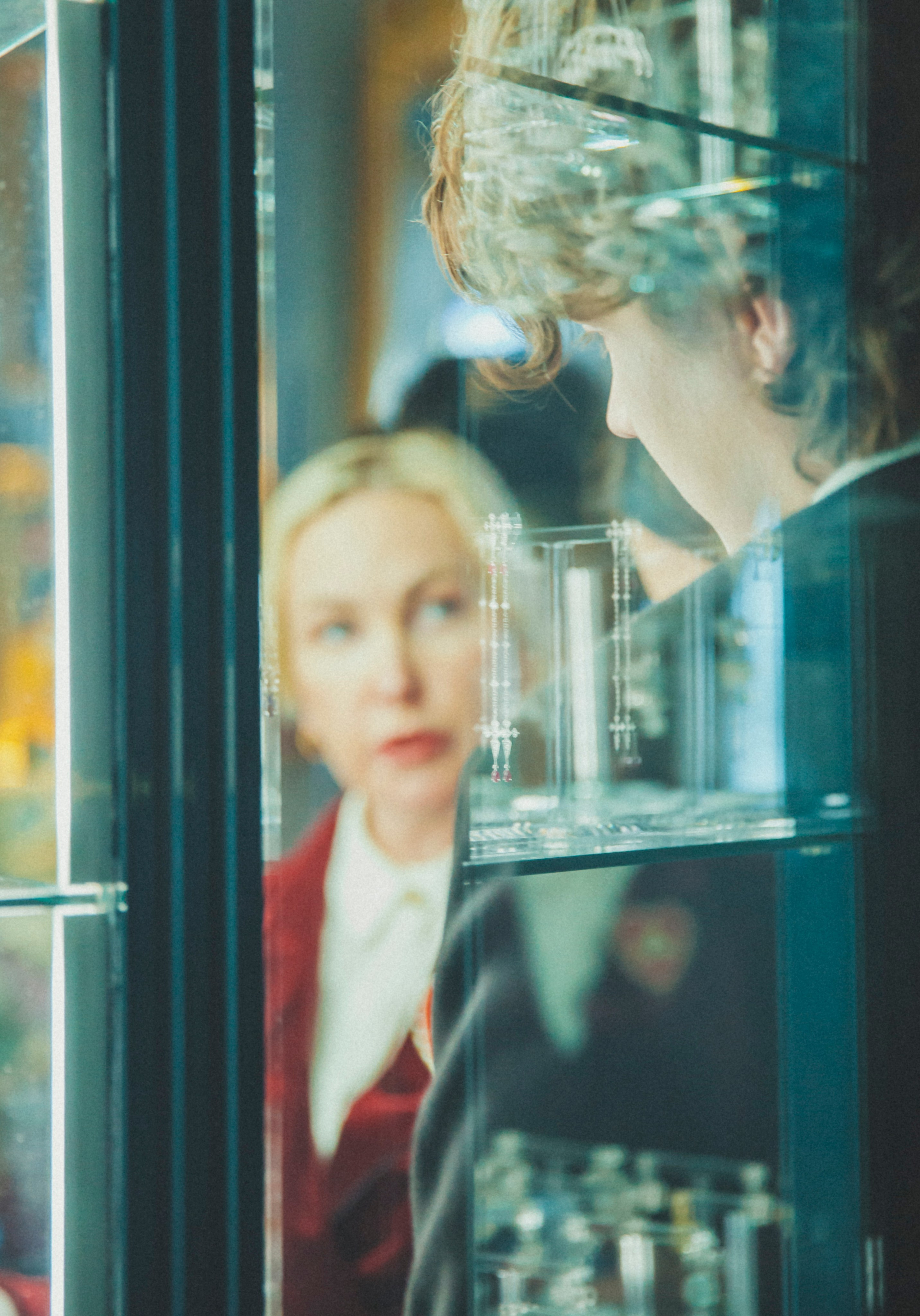 Фарфоровая экспедиция в Петербурге. Ольга Черешнева. Фотограф Александра Степанова