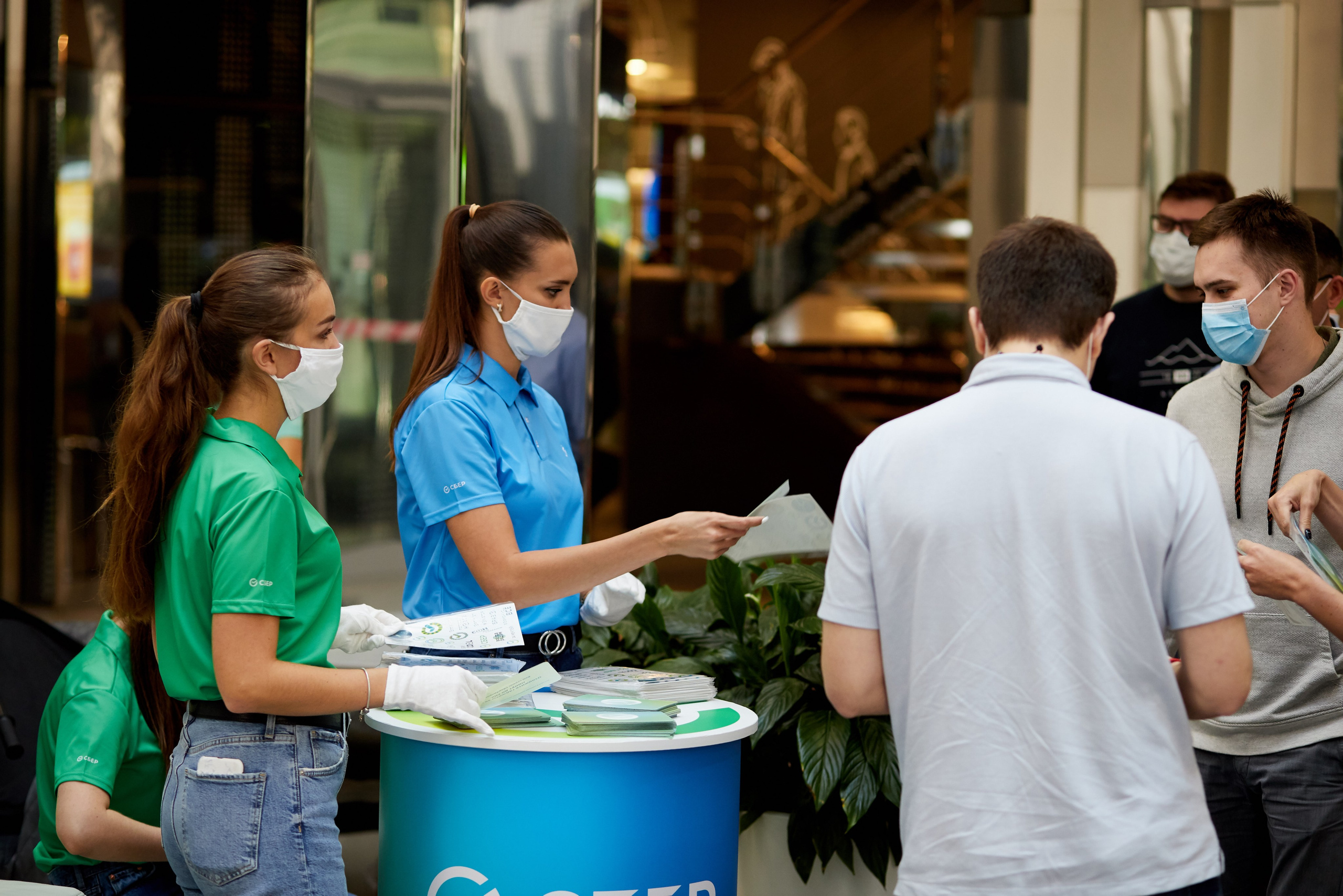 Сбербанк (акция). Репортажный Фотограф