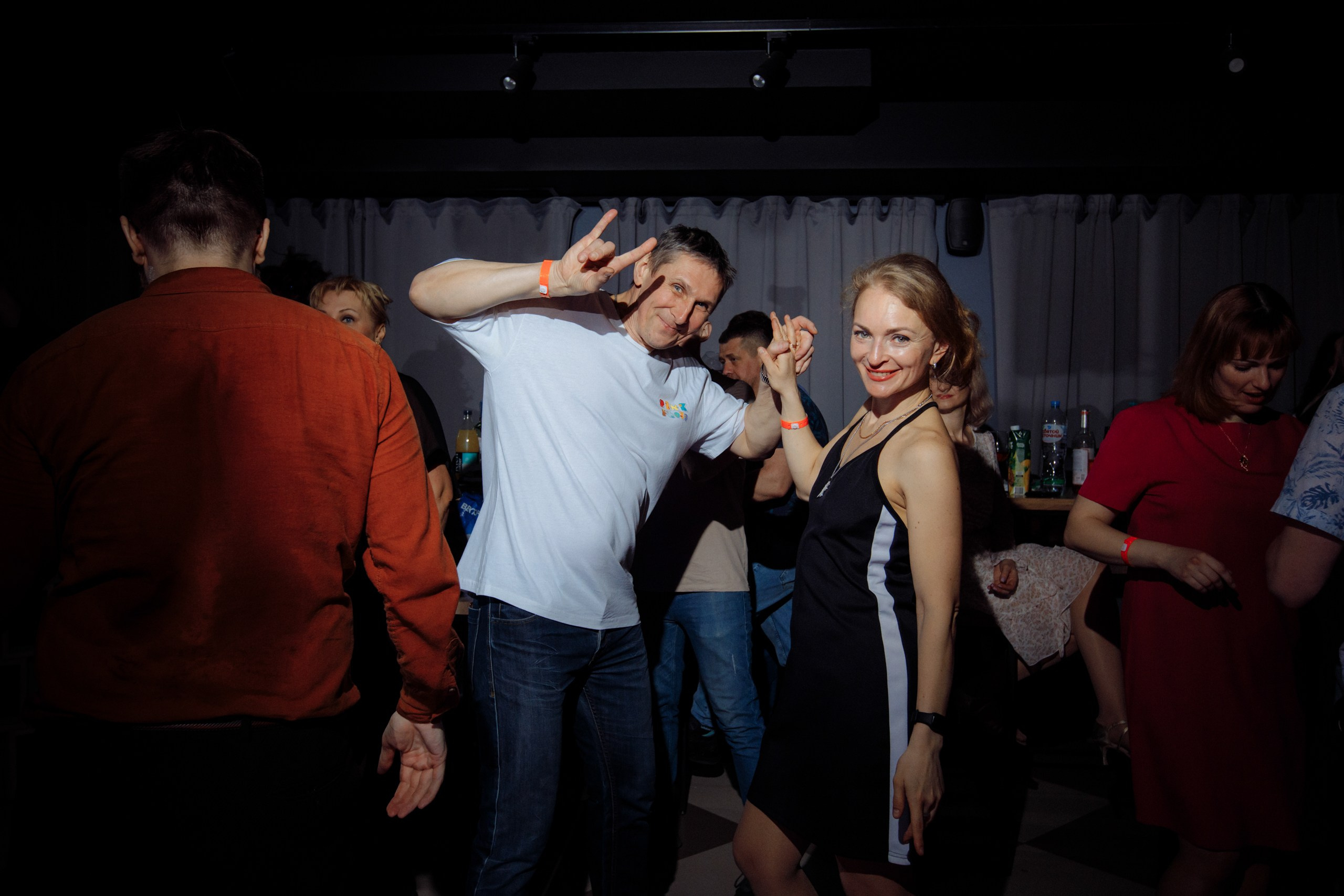 ISALSА. Вечеринка в школе танцев. Свадебный фотограф в Ярославле Анастасия Архипова