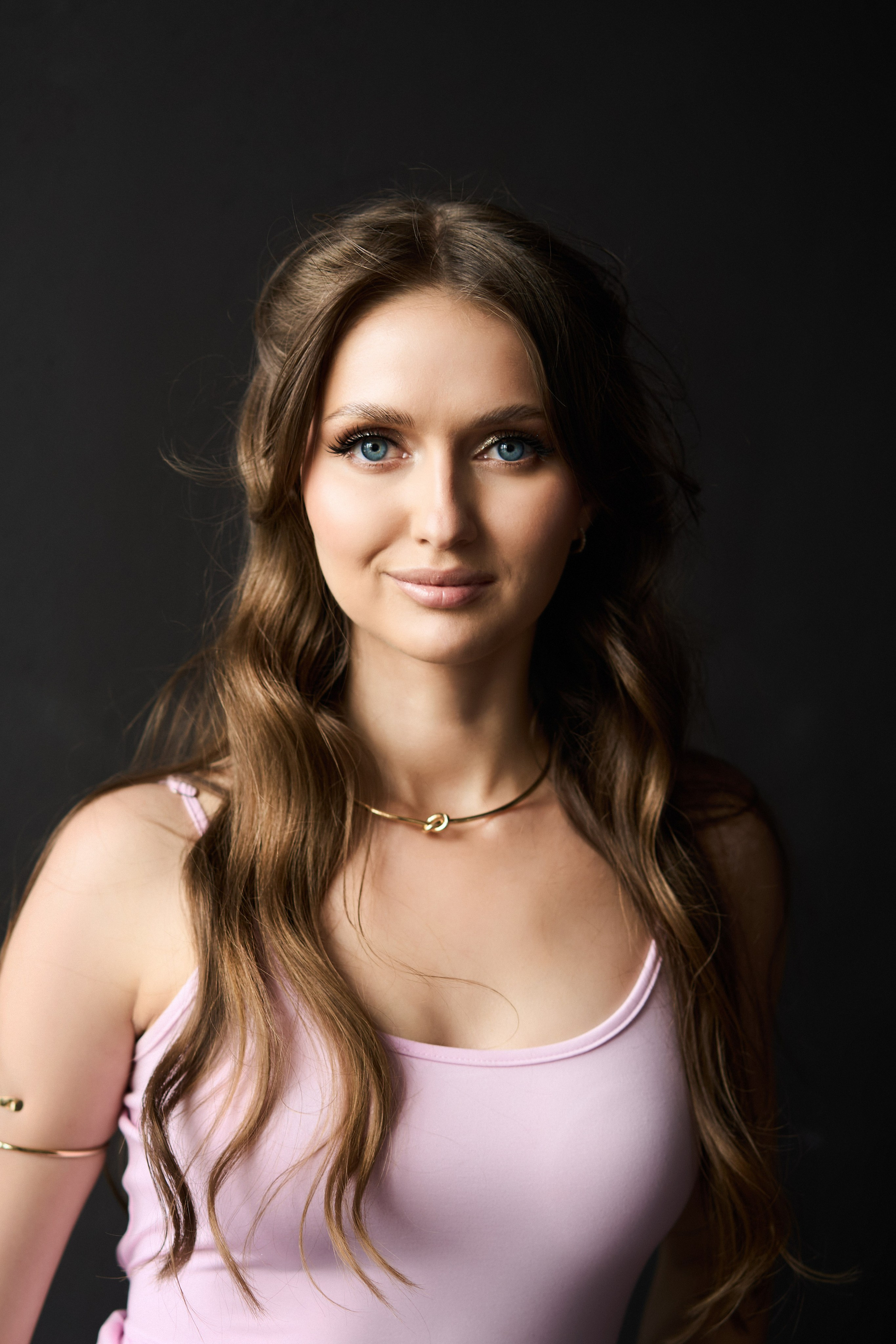 Фотосессия влюбленные в студии. Фотограф Екатеринбург Кокшарова Александра