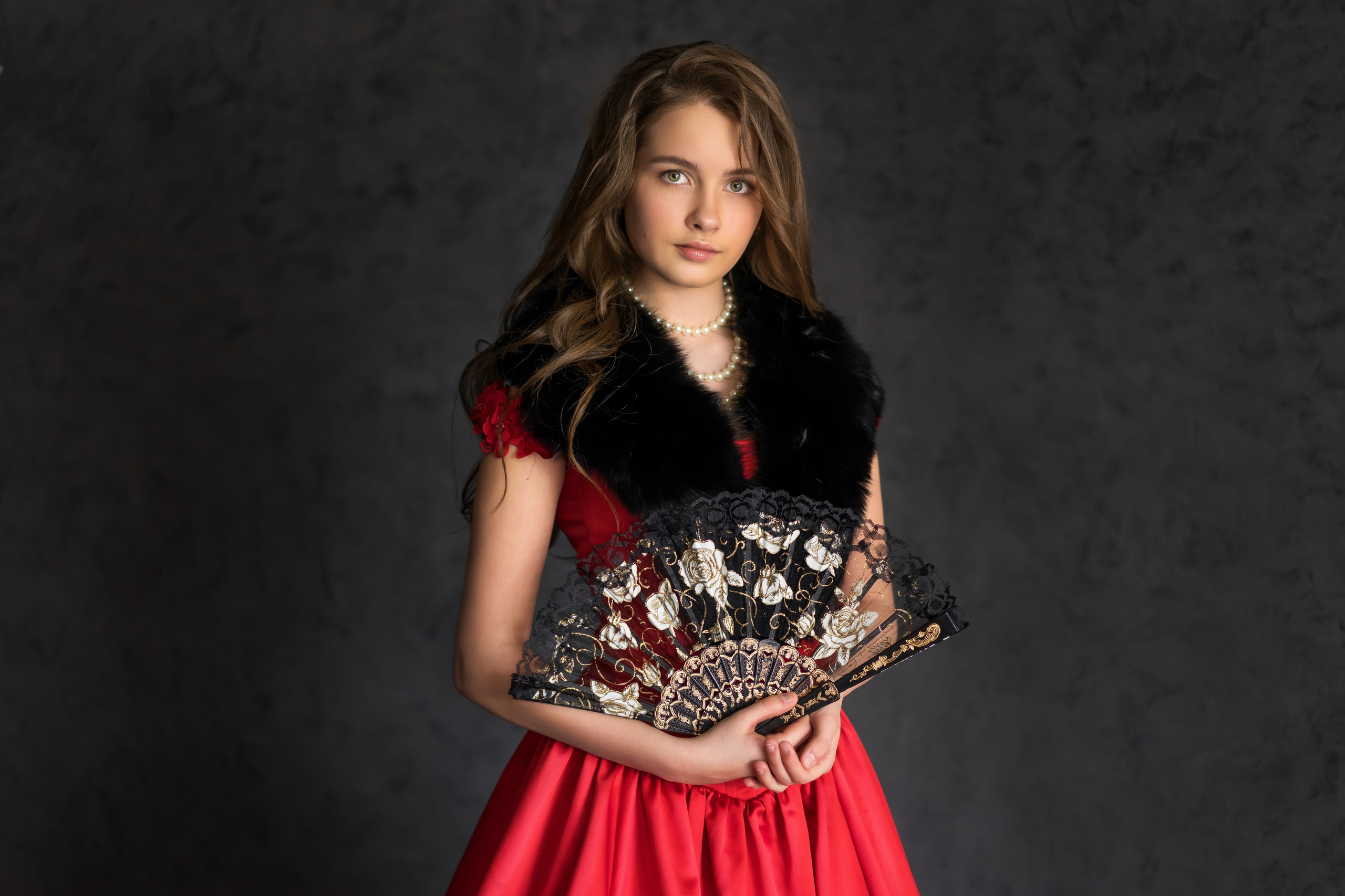 Портретная фотосессия в студии. Фотограф Екатеринбург Кокшарова Александра