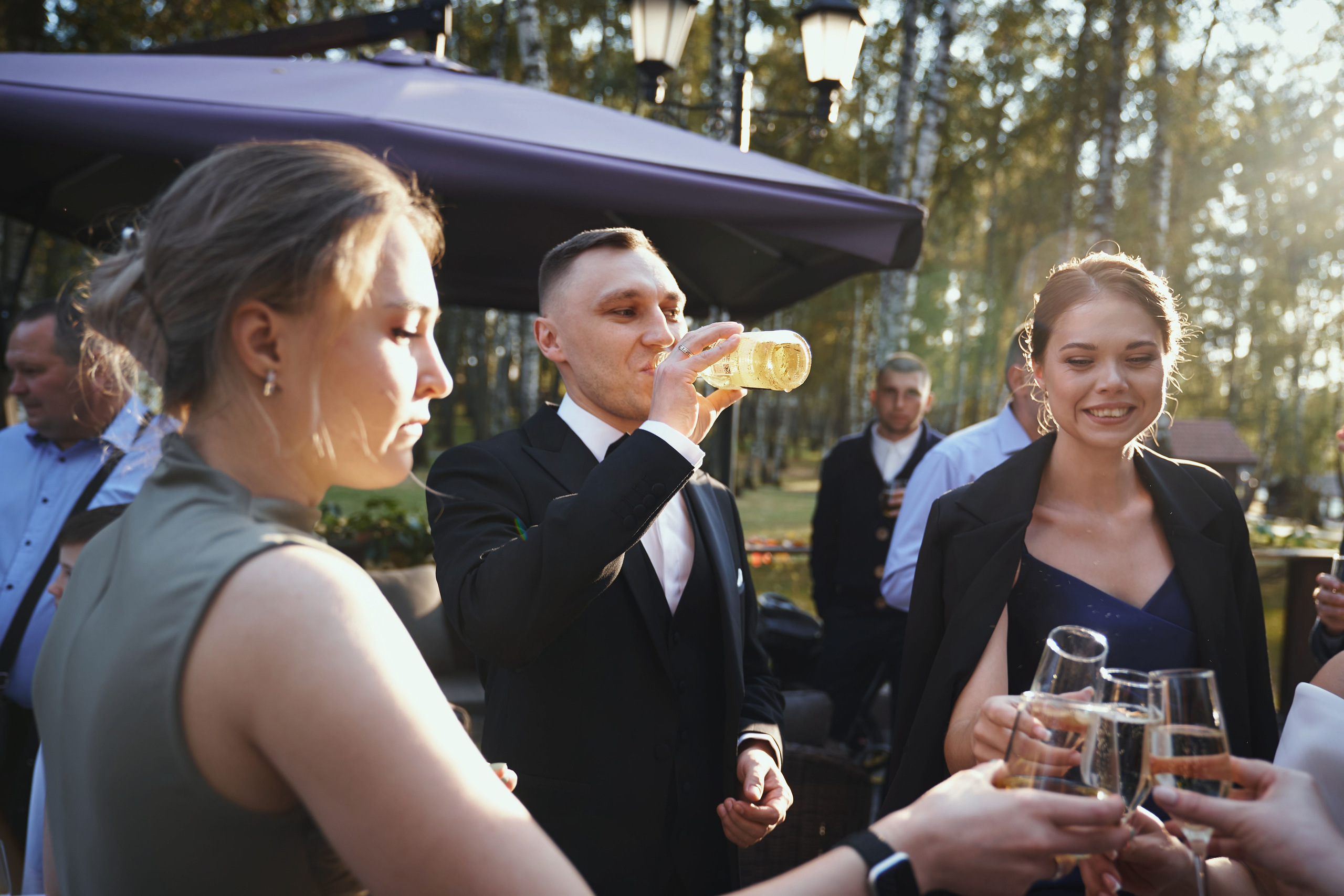 Свадьба Николая и Ирины в Золотом сазане, большая беседка