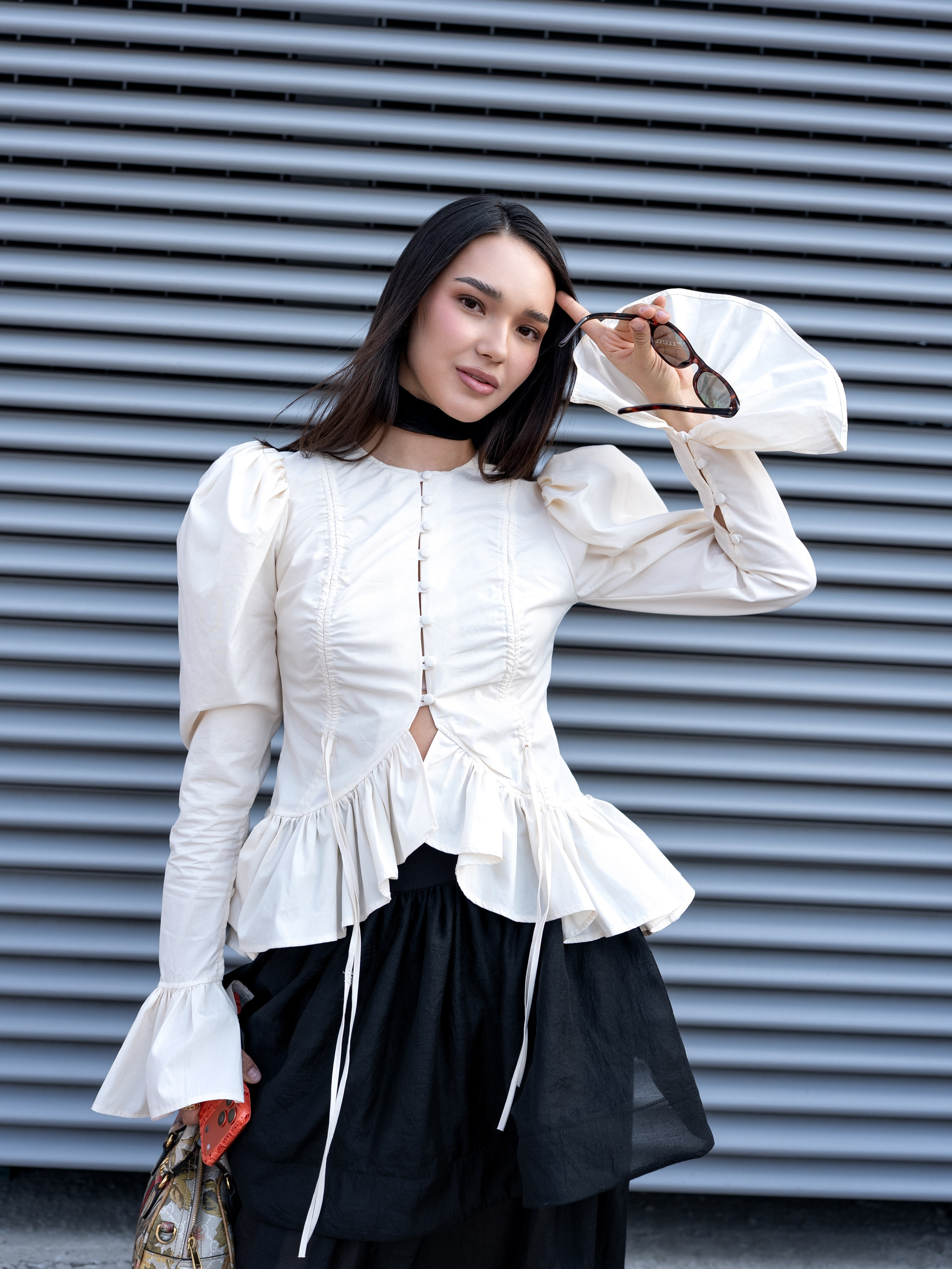 Visa Fashion Week Almaty Pre-Fall 2026 April StreetStyle Day 1. Сайт Алматинского НЮ АРТ, будуар и фэшн фотографа Дениса Карпенко