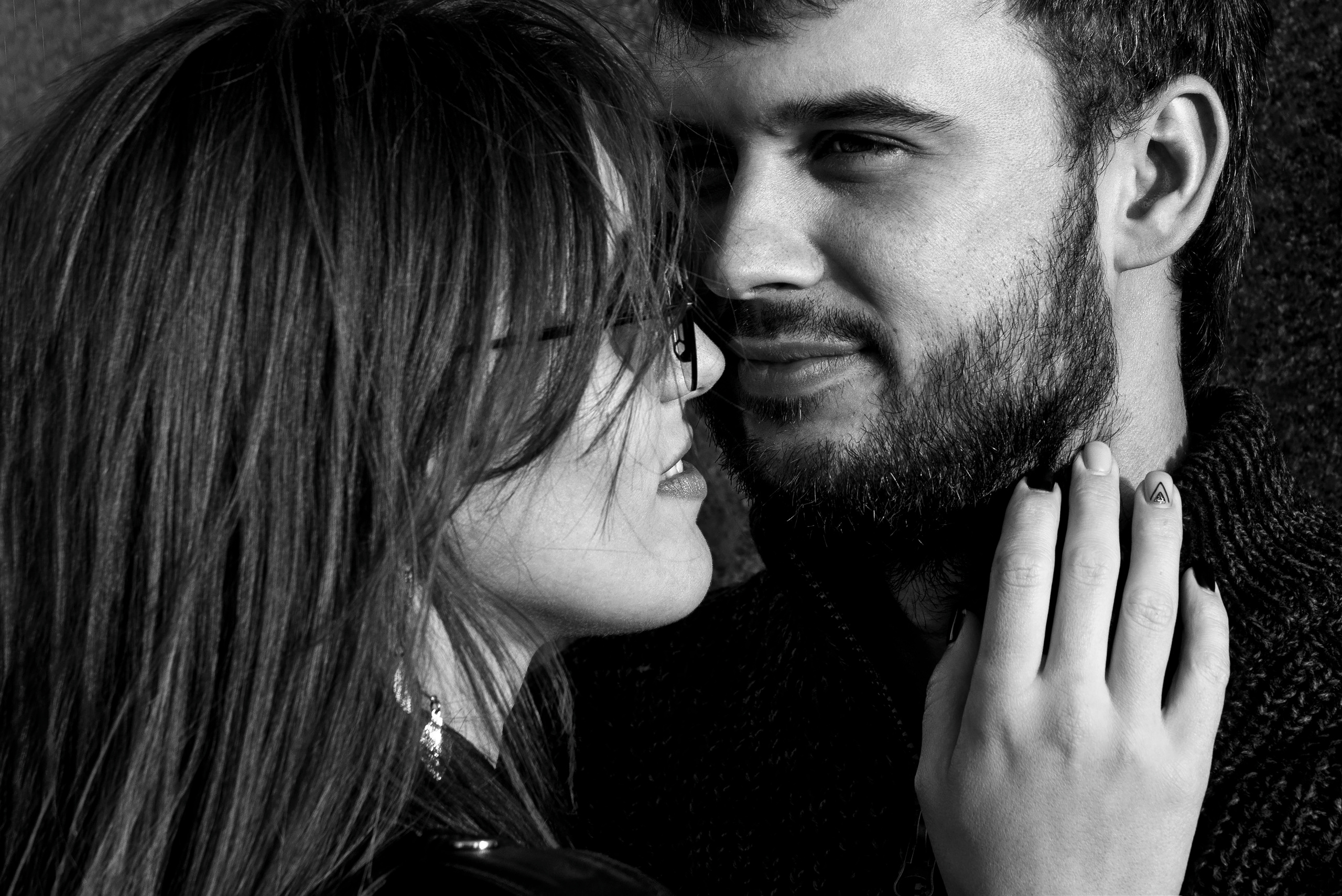 Xenia. Спасибо за проявленный интерес к моему творчеству! Меня зовут Россохат