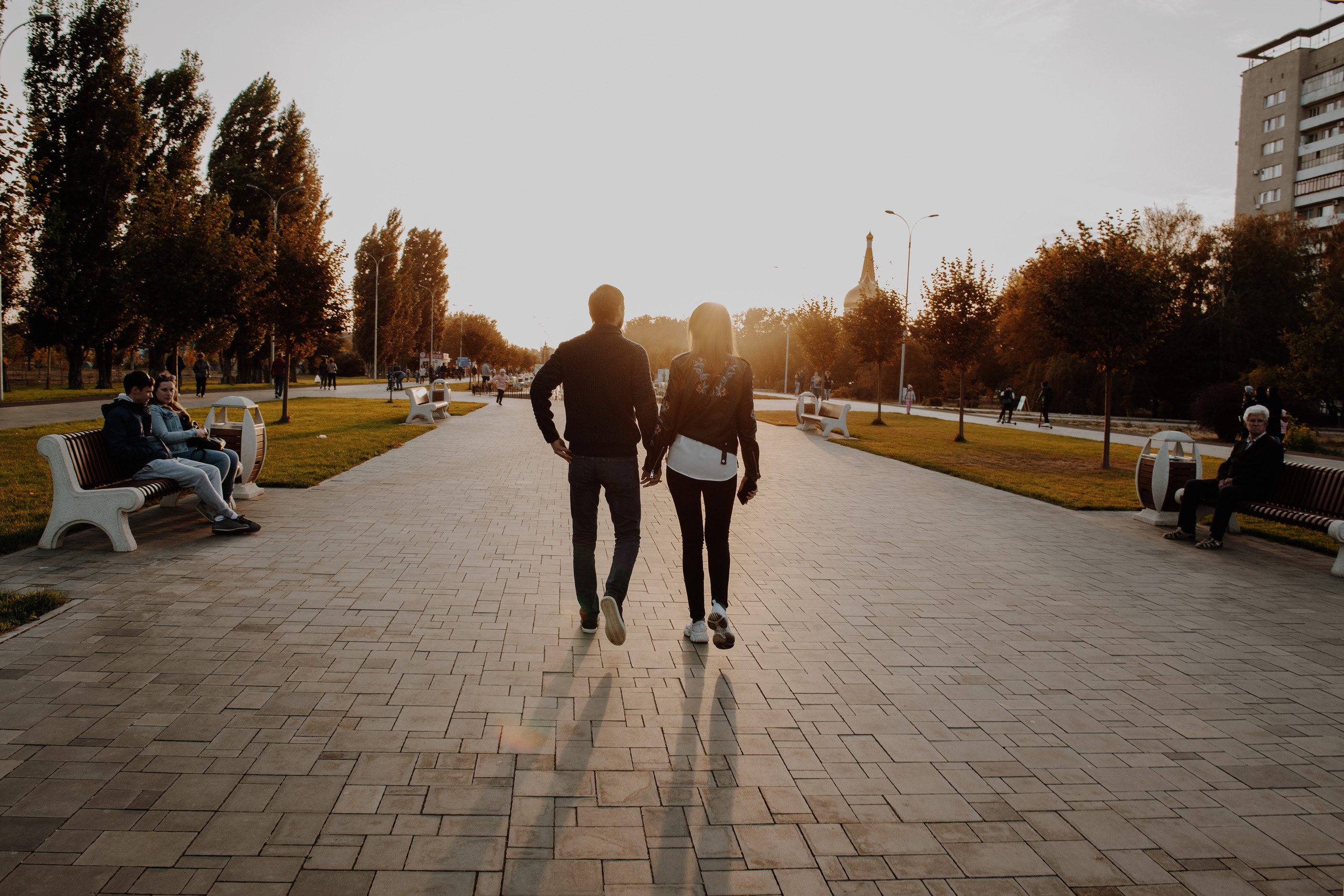 Xenia. Спасибо за проявленный интерес к моему творчеству! Меня зовут Россохат