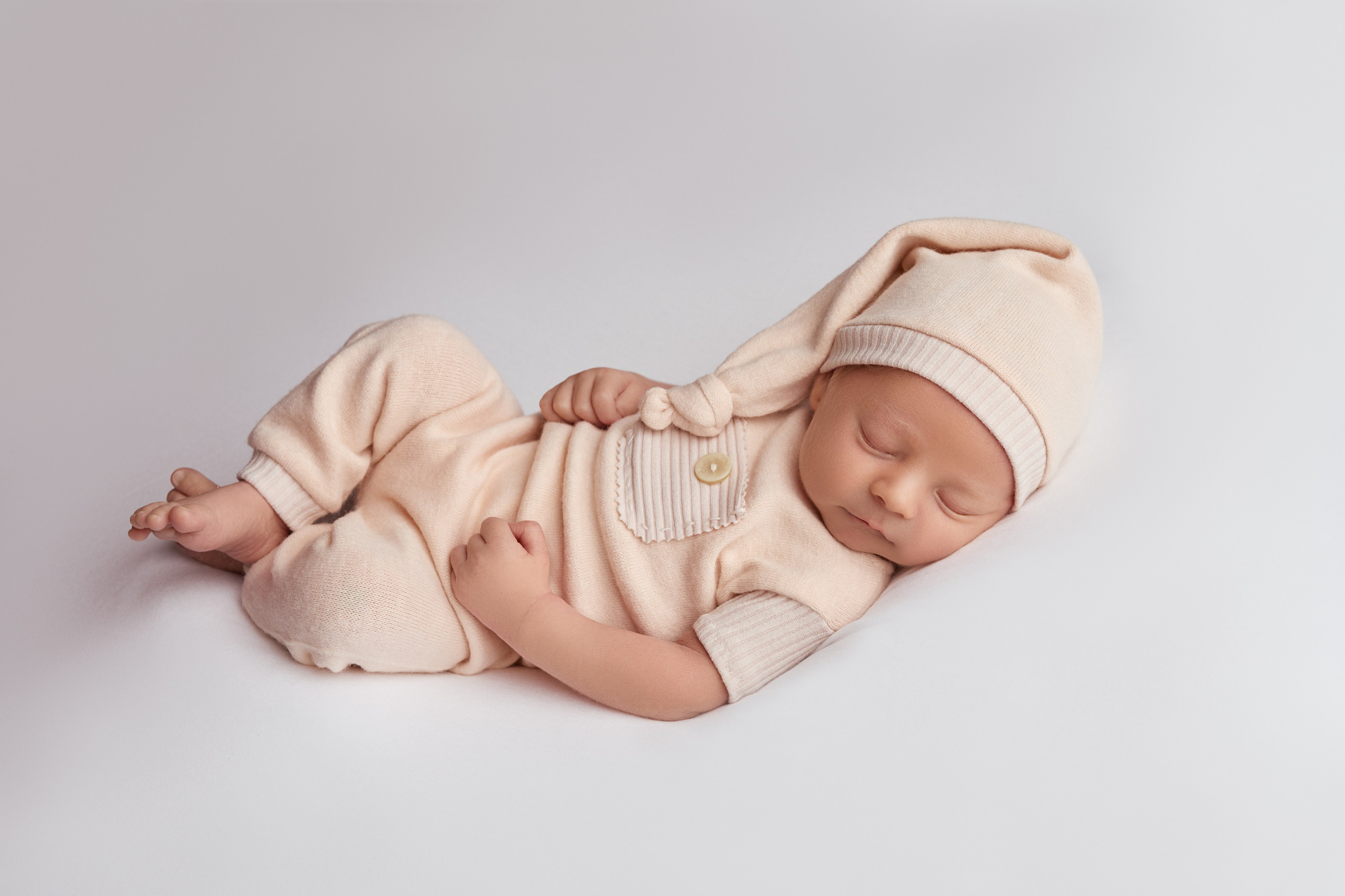 Фотосессия newborn (малыши). Фотограф новорожденных Ростов-на-Дону
