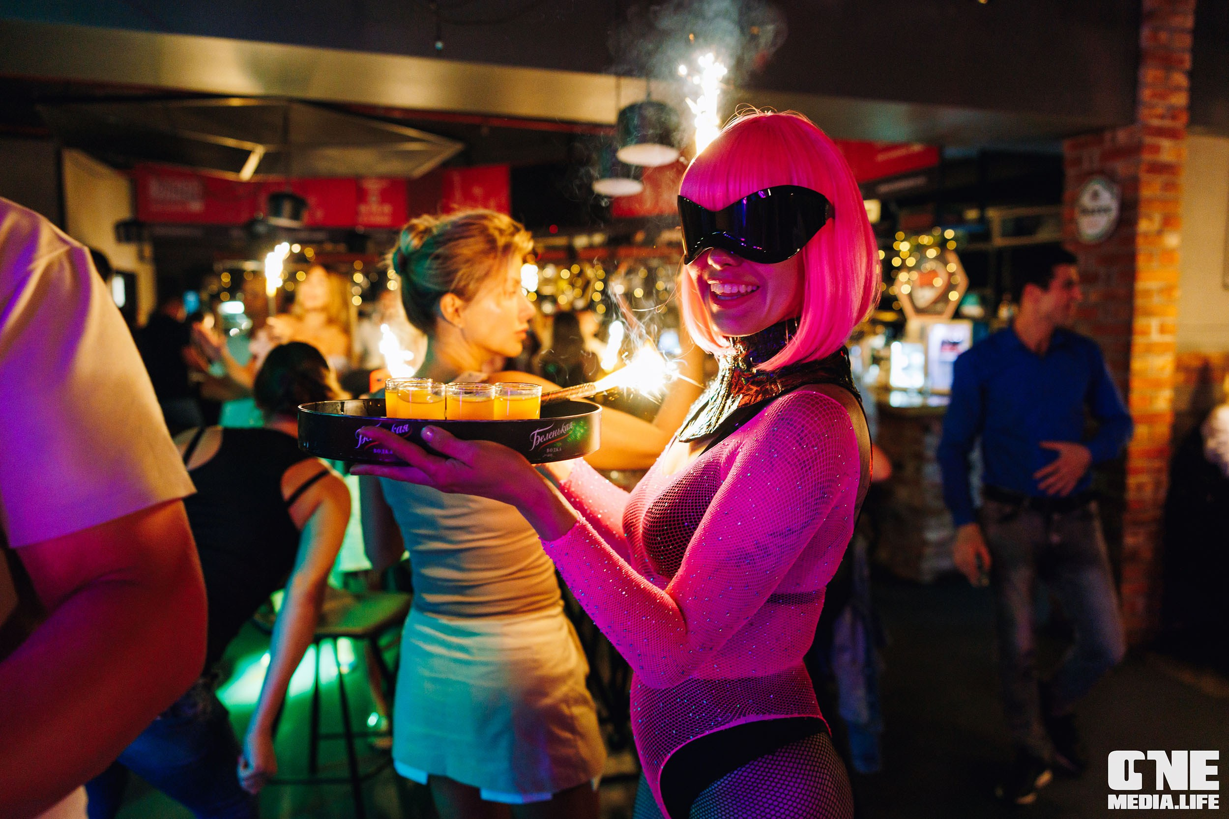 Фоторепортаж из бара Баррэ. One Media Life: фоторепортажи, фотоотчеты с мероприятий и заведений