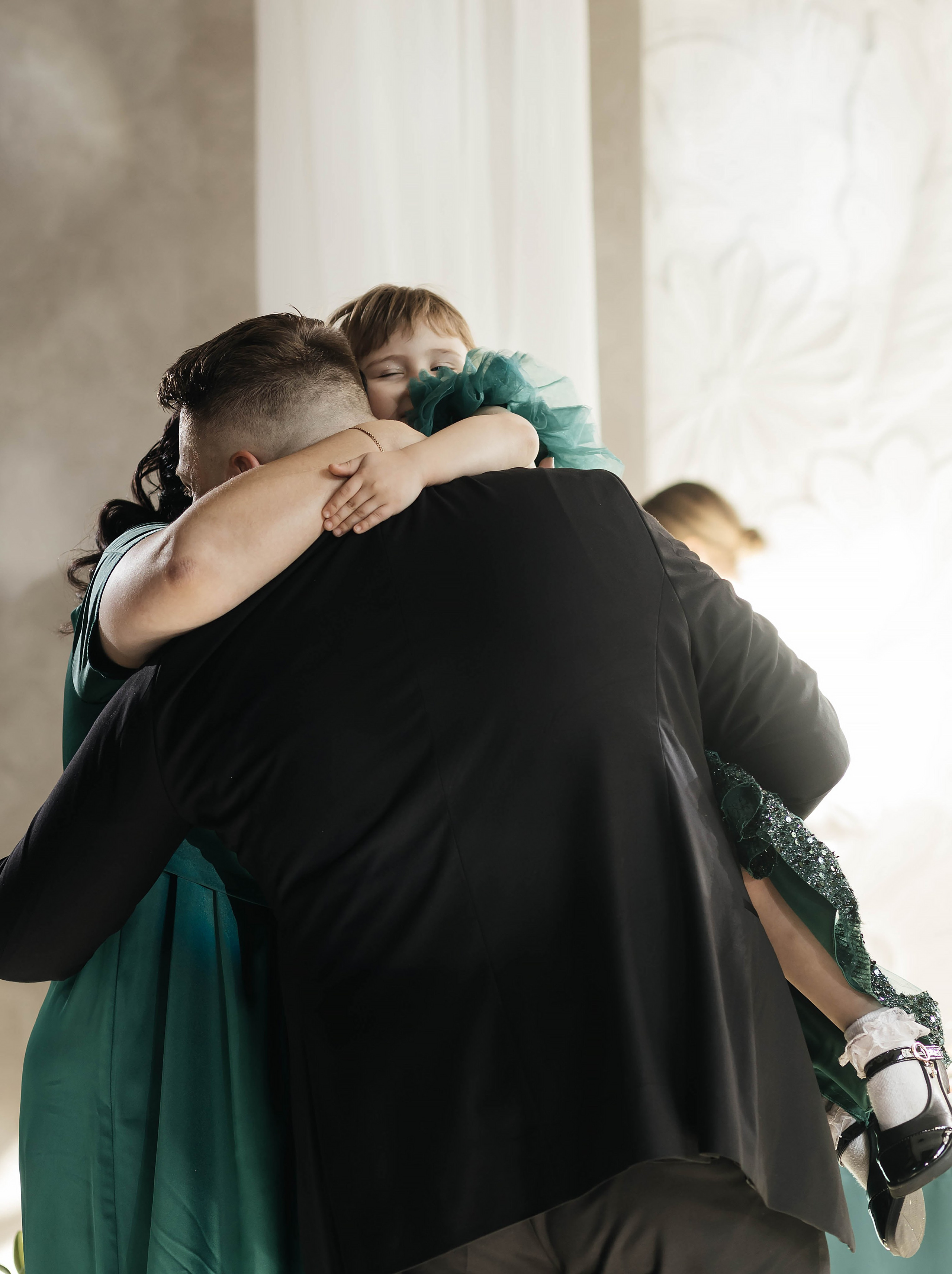 Свадебная история. Лесной Виладж. Свадебный и семейный фотограф Рассказова Виктория