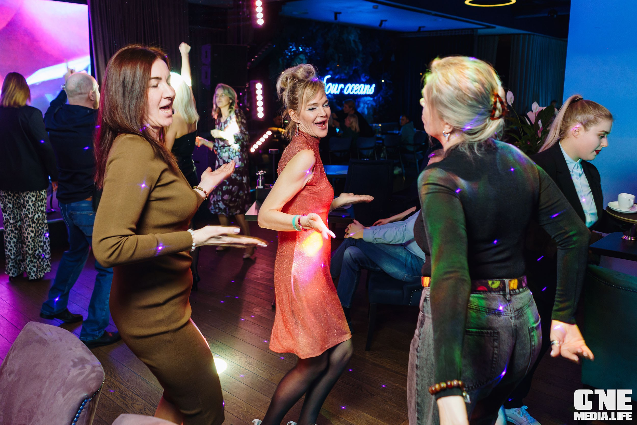 Фоторепортаж из ресторана Океан. One Media Life: фоторепортажи, фотоотчеты с мероприятий и заведений