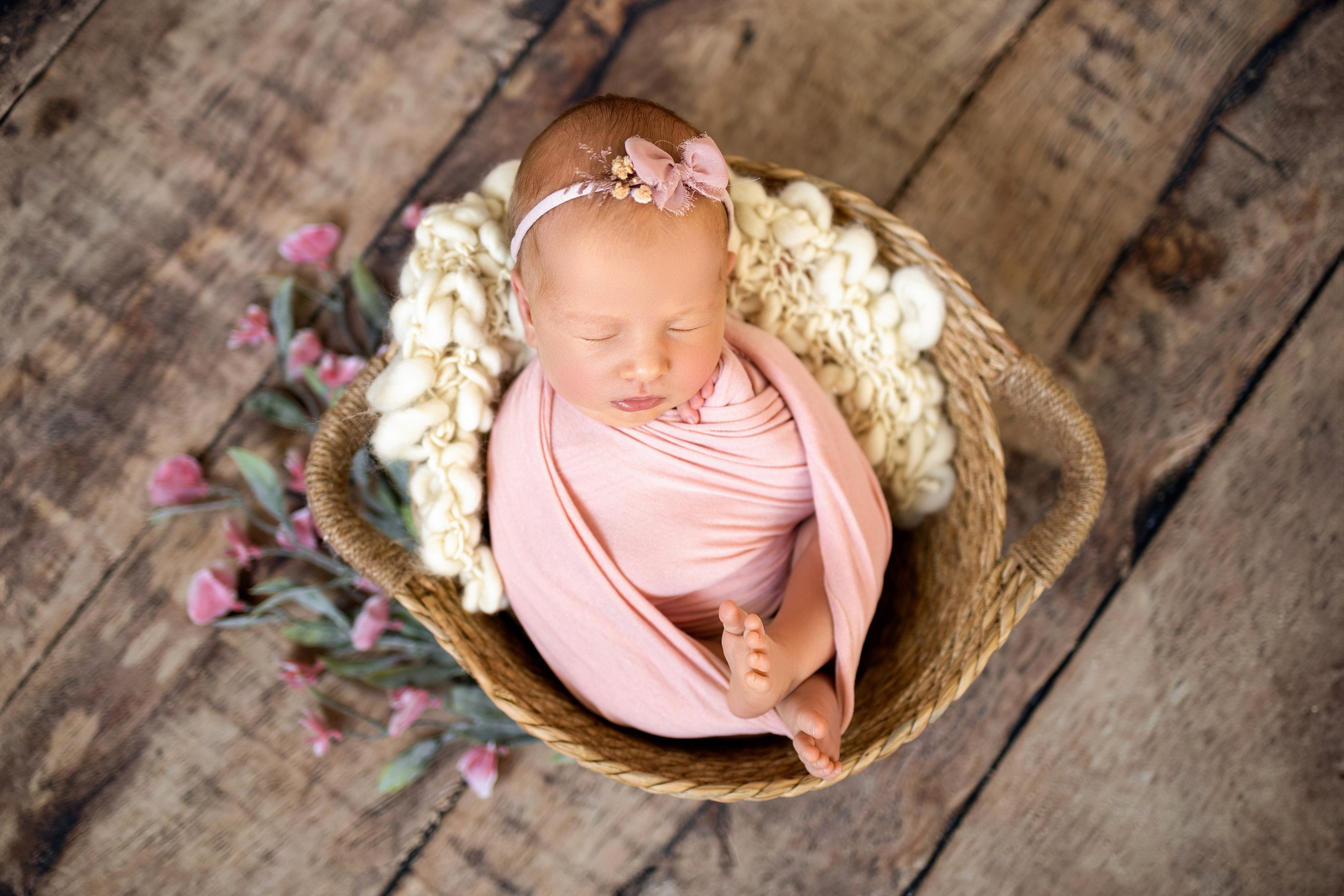Новорожденные. Фотограф новорожденных в г. Ростове-на-Дону Инна Дурасова