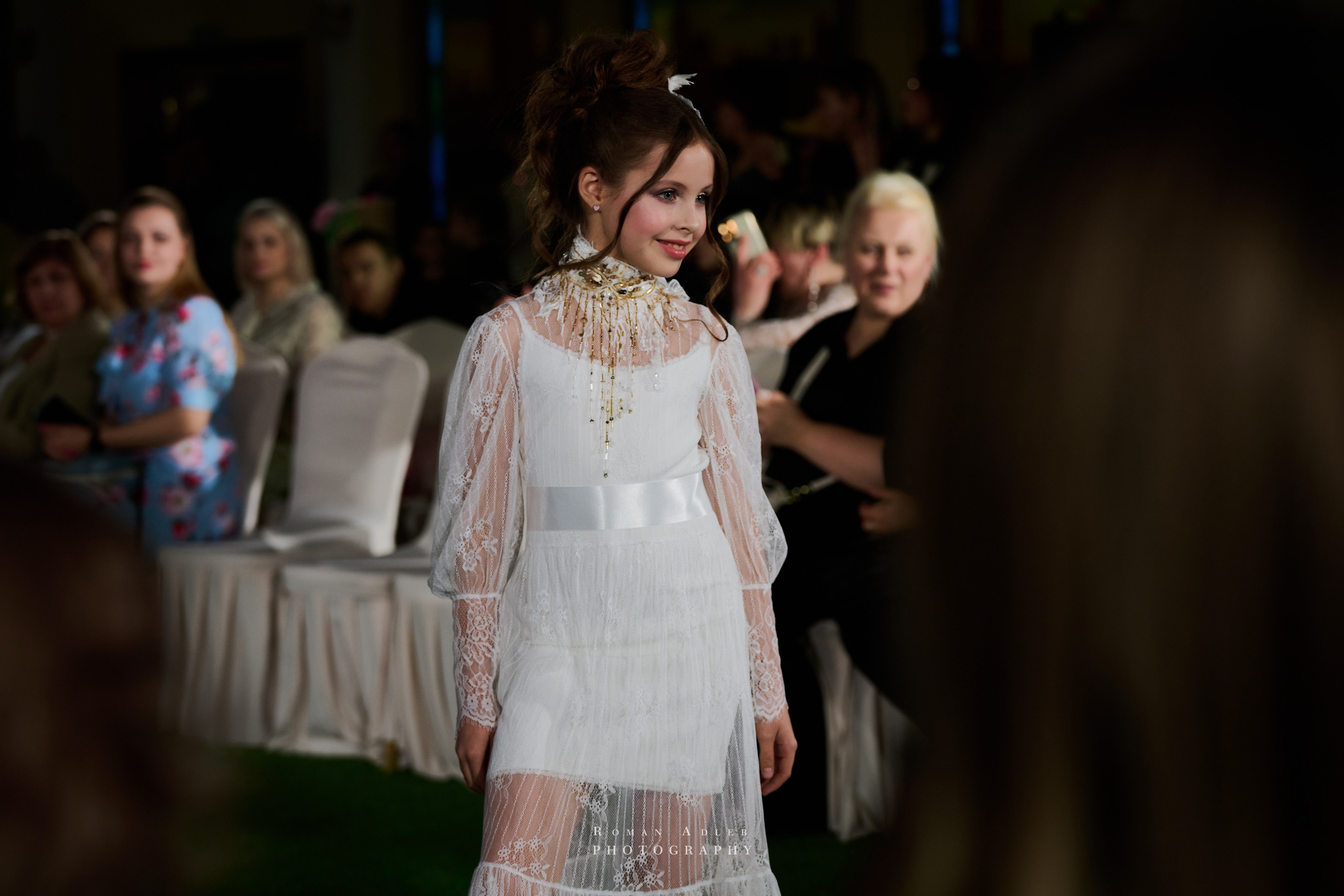 Золотая Неделя Моды. Фотограф Роман Адлер