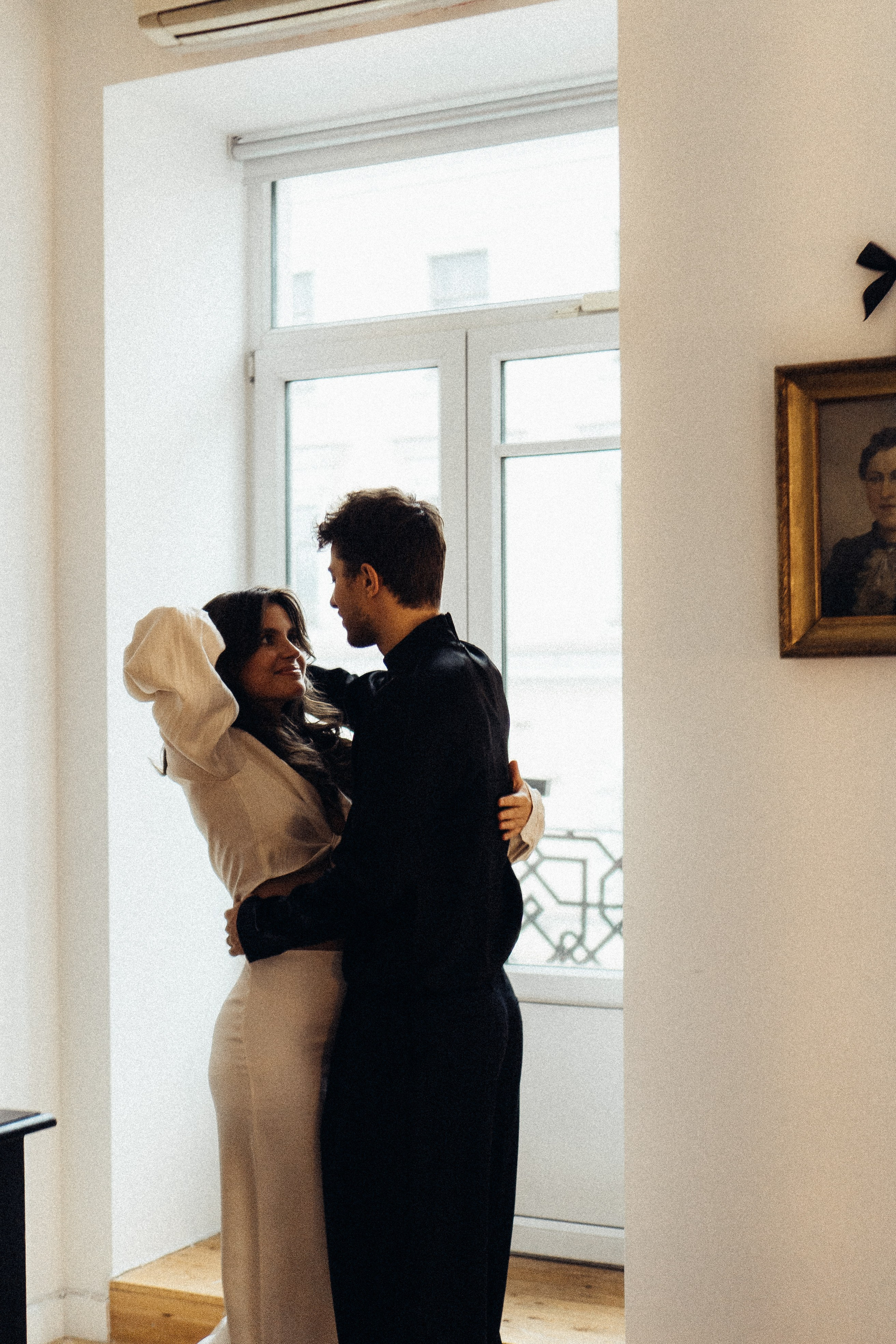 УТРО ЖЕНИХА И НЕВЕСТЫ В ПИТЕРСКОЙ КВАРТИРЕ И СЬЕМКА С СВАДЕБНЫХ ОБРАЗАХ. Профессиональный фотограф, Санкт-Петербург — Виктория Богомолова