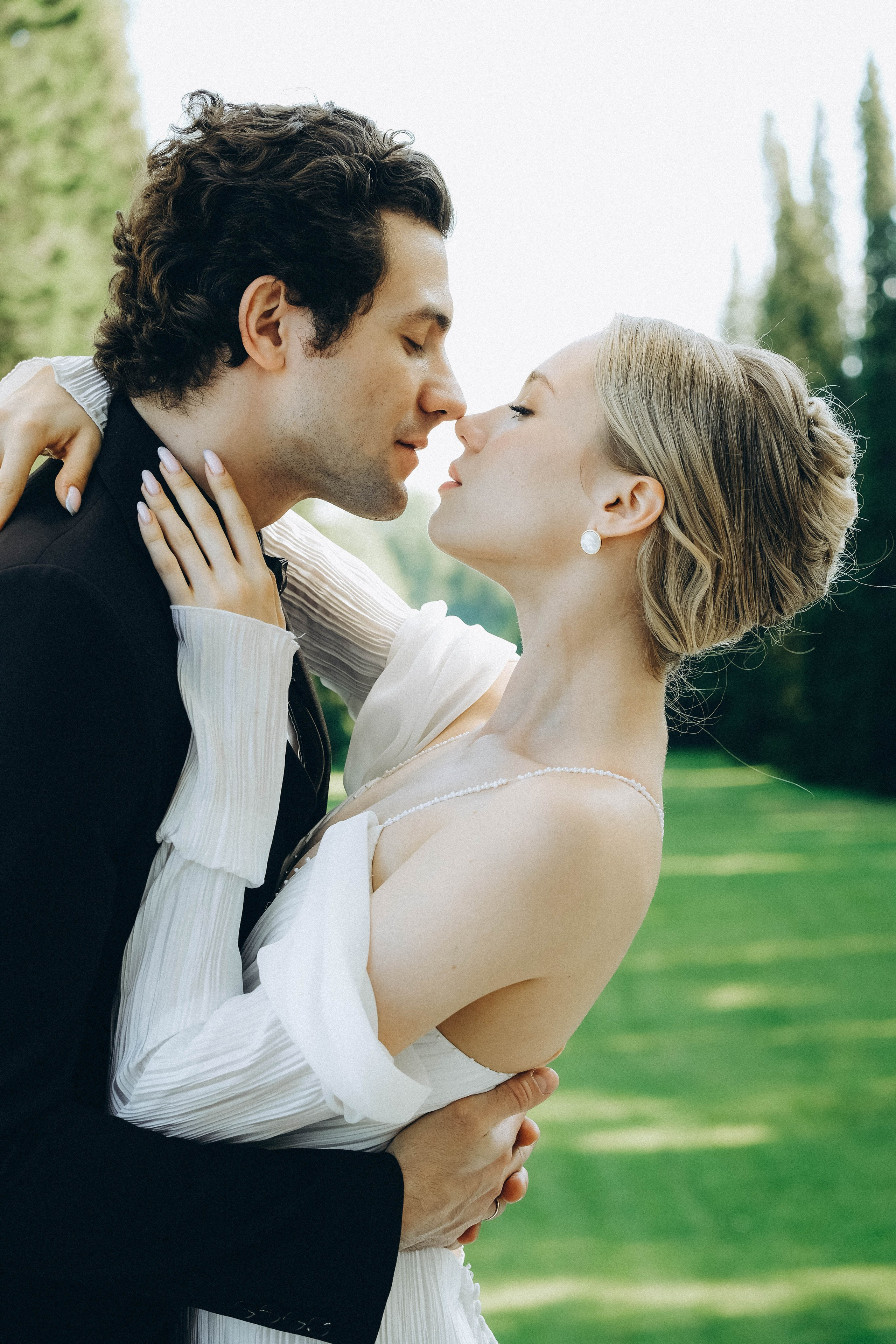 СВАДЕБНАЯ СЬЕМКА В ПАРКЕ ОРАНИЕНБАУМ. Профессиональный фотограф, Санкт-Петербург — Виктория Богомолова