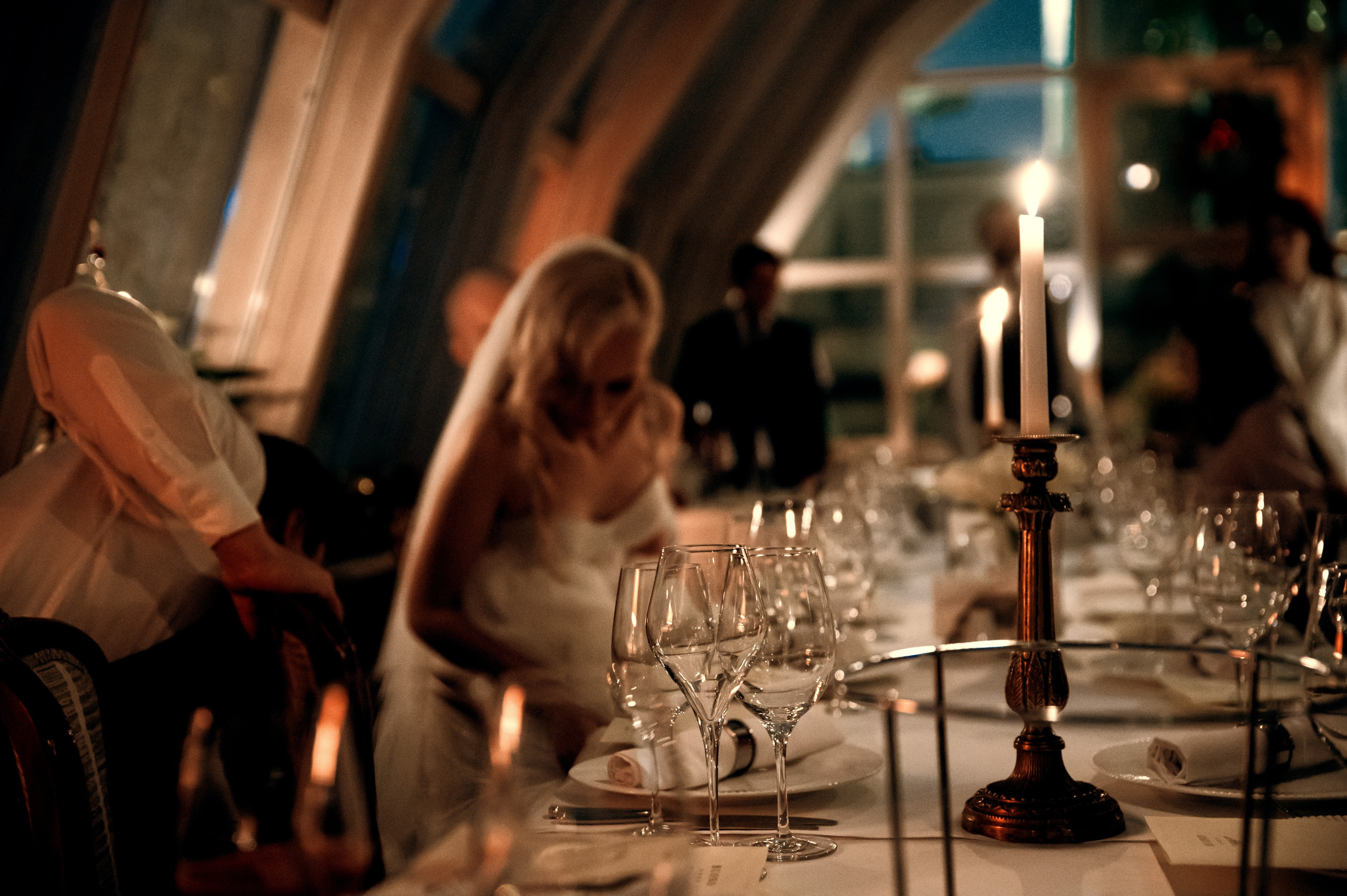 Свадебная фотосессия в Radisson Collection Hotel мск. Свадебный и портретный фотограф в Москве Жердев Даниил