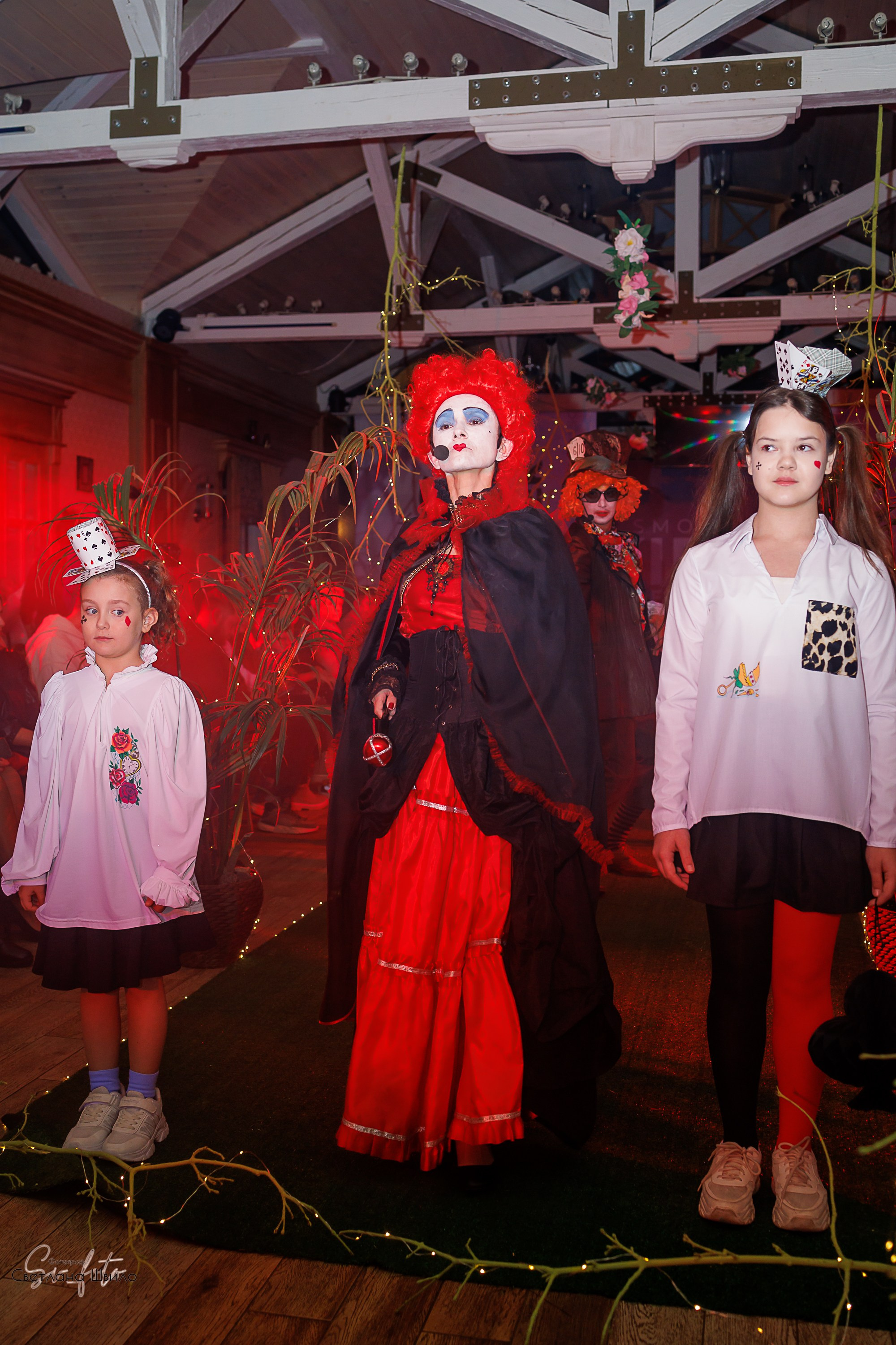 Smolensk Fashion Week_показы_ДЕНЬ 3_ФИНАЛ_Алиса в стране чудес. Главная