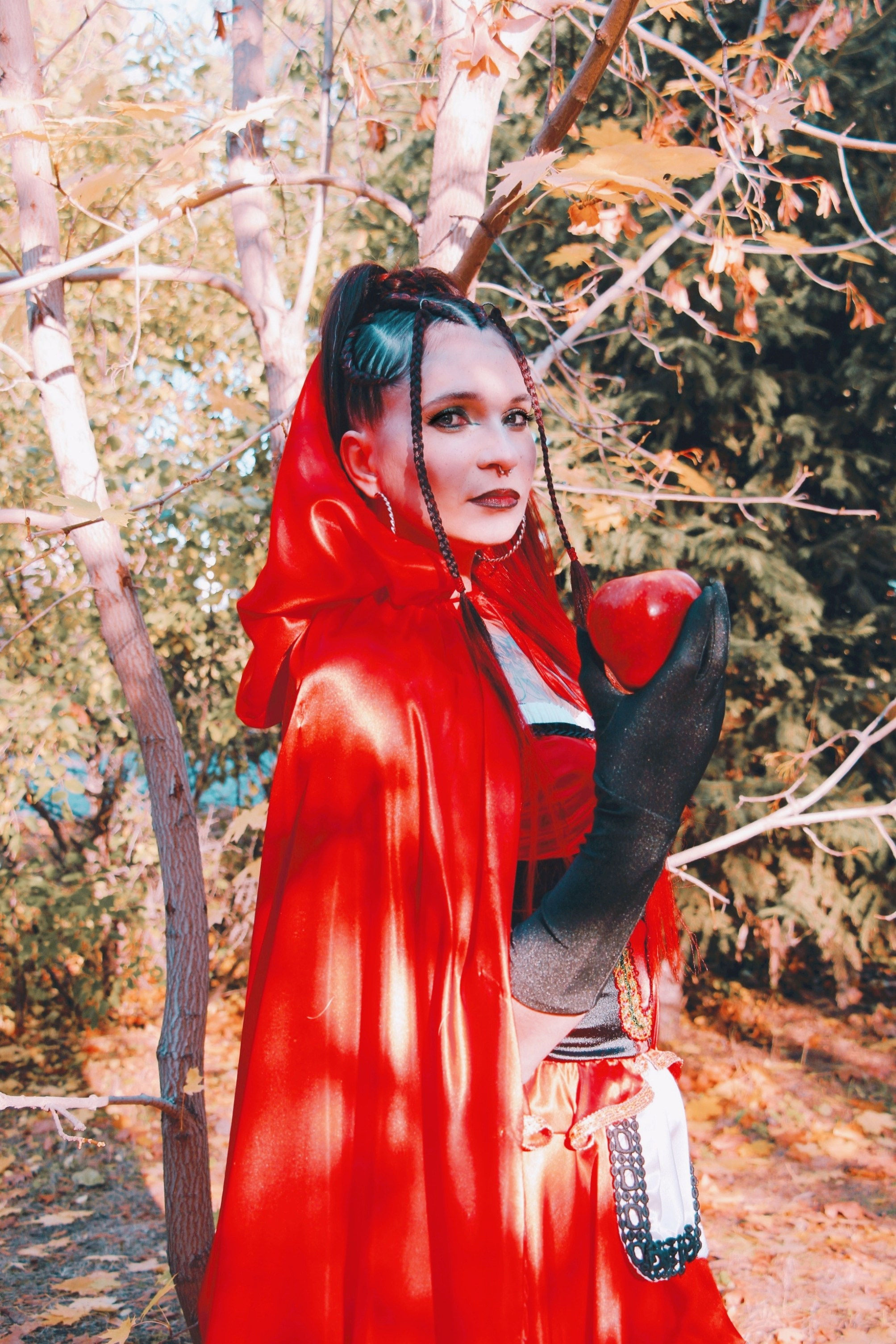 Катерина. Красный Плащ…. Творческая, семейная Фотосъемка ДоброДарова Елена Омск