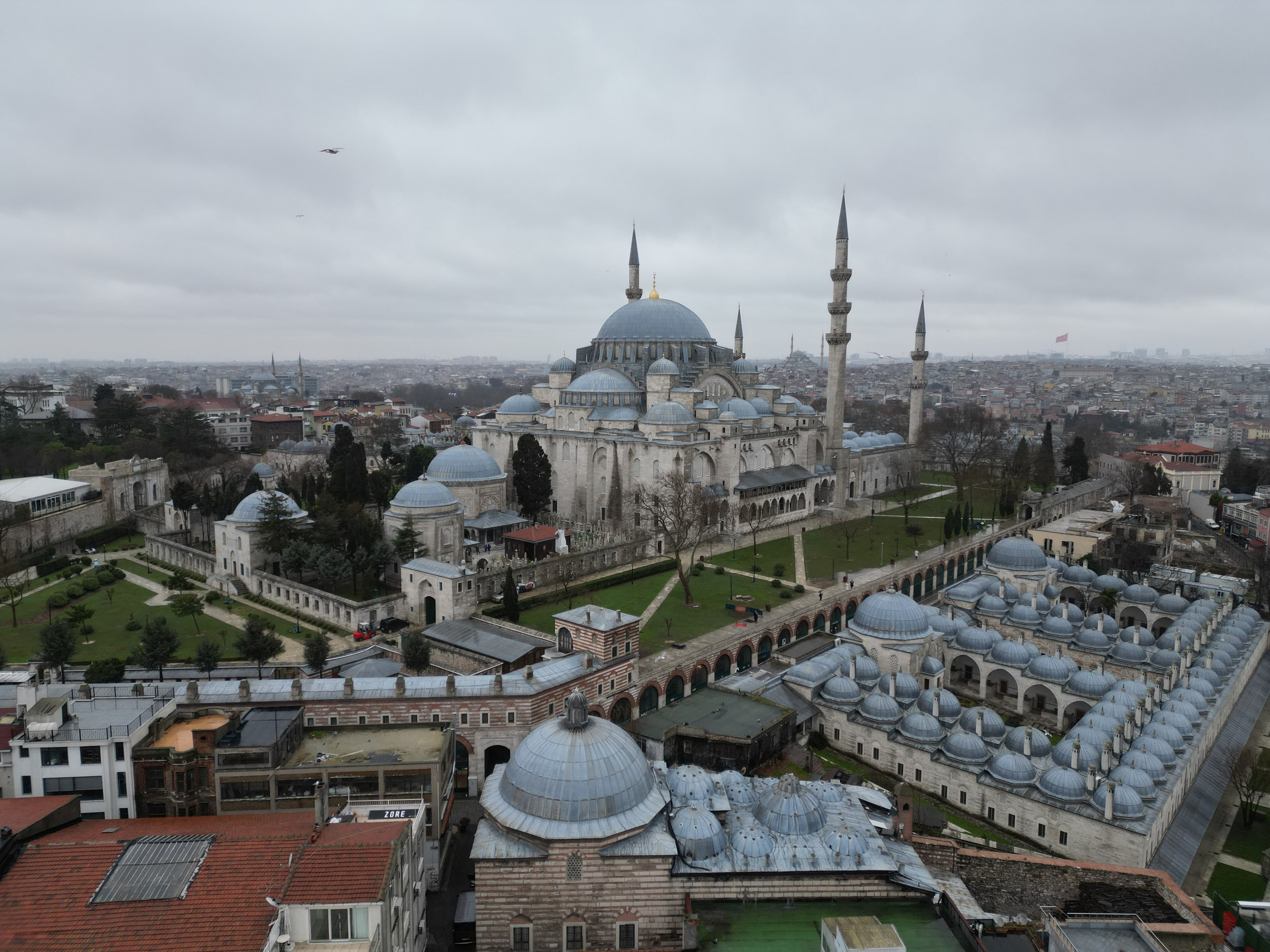 Аэросъёмка в Ярославле дрон квадрокоптер — портфолио Грибов Медиа. Фото и видеосъёмка в Ярославле | Грибов Медиа контент студия  — от 2500 ₽/час