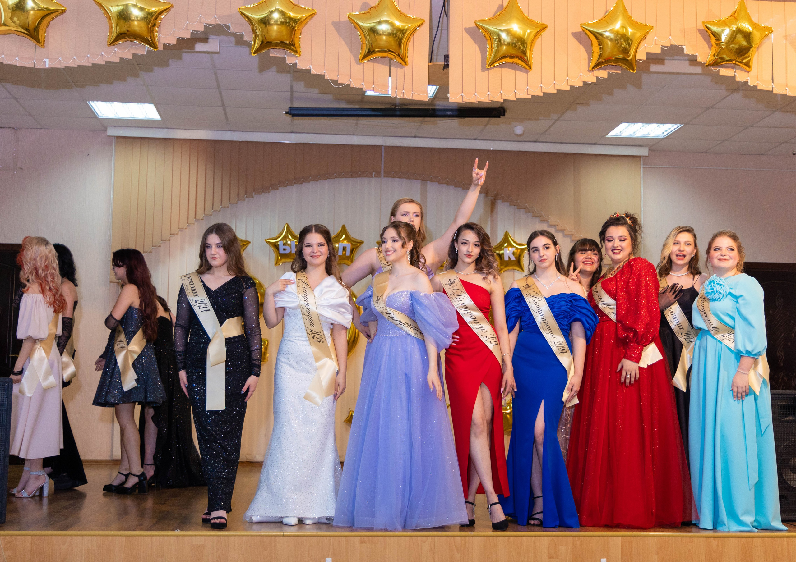 Школа № 5 Липецк. Выпускной 2024. Выпускные альбомы в Липецк