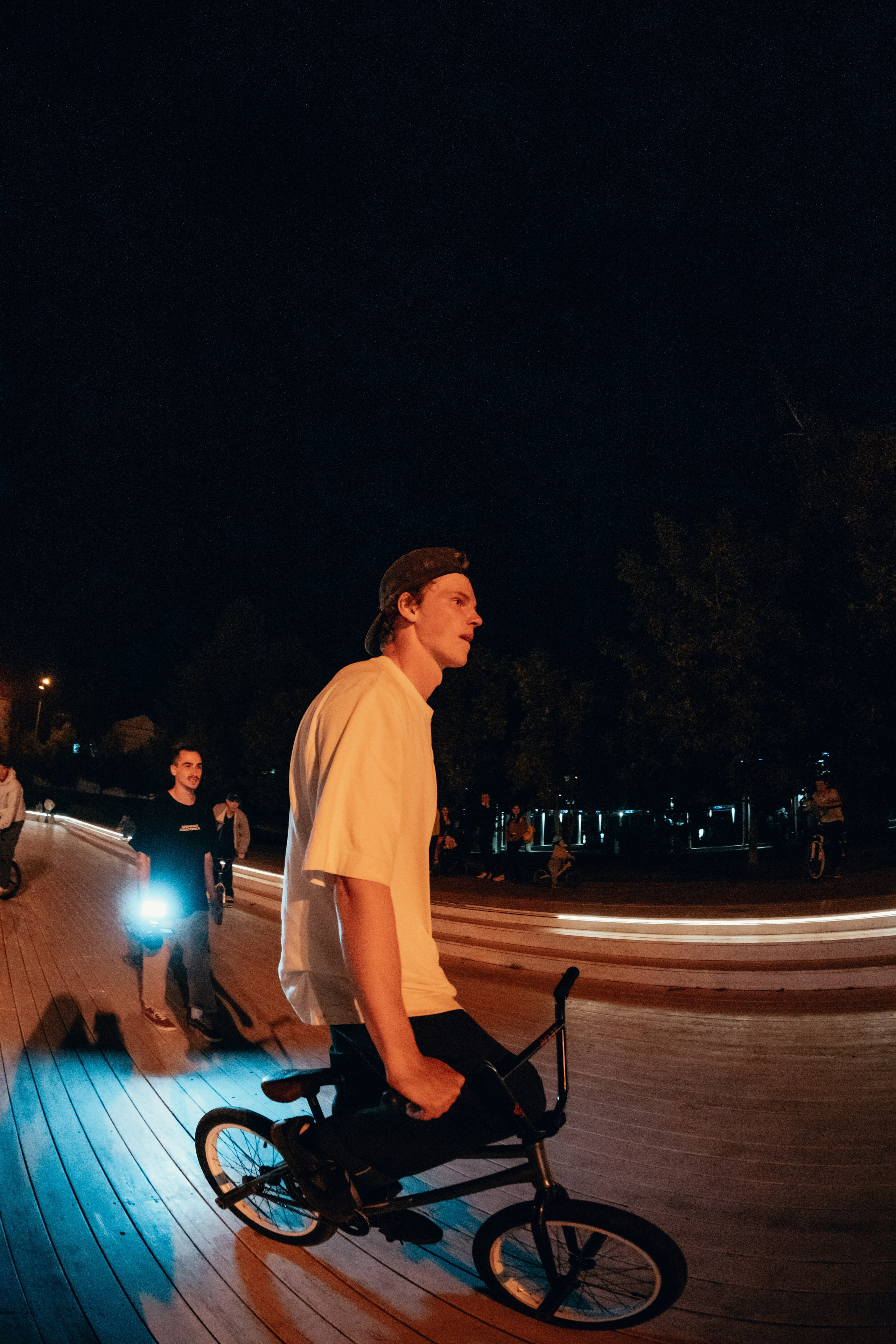 Night ride. Главная