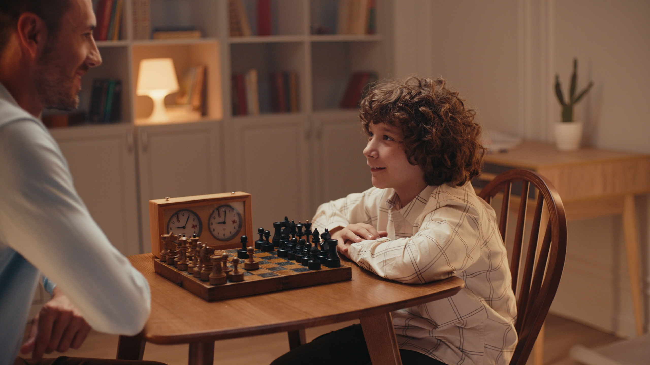 Клей «Контакт» — commercial. DANILA KOMKIN — Colorist