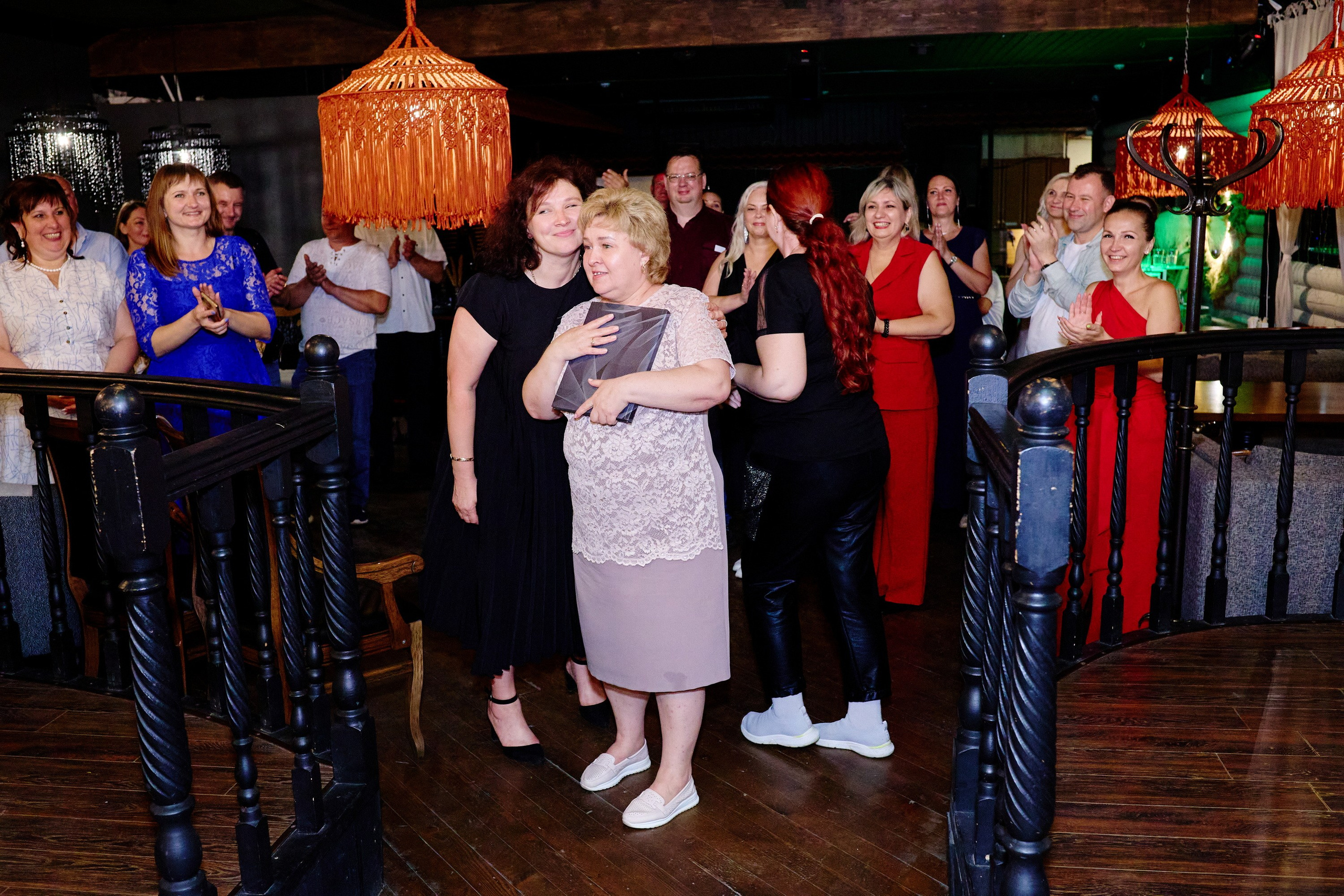 Выпускной 35 Сош. Фотограф Выпускные альбомы Таганрог Сергей Коробченко