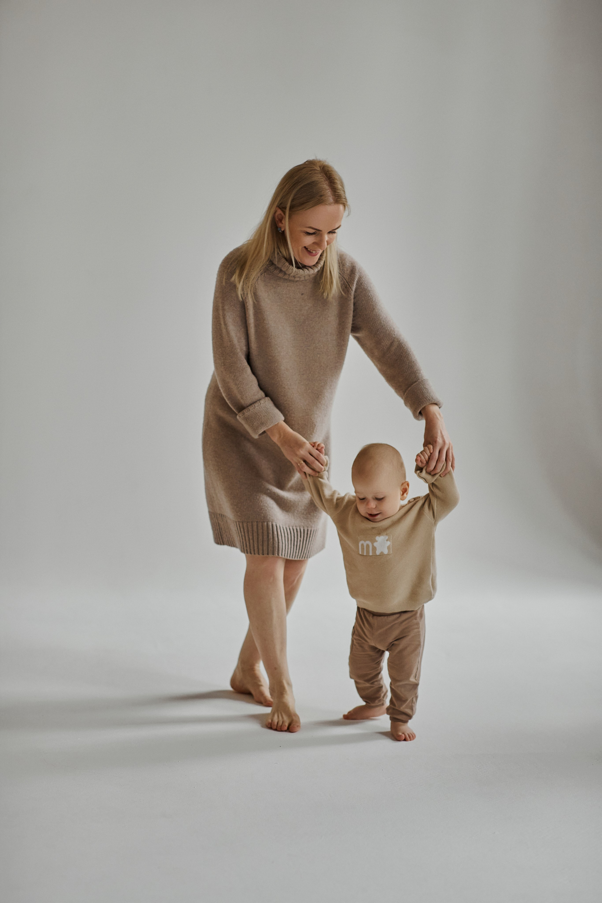 Семейная фотосессия Москва. Свадебный и семейный фотограф в Сочи-Красной поляне Ларионова Анна