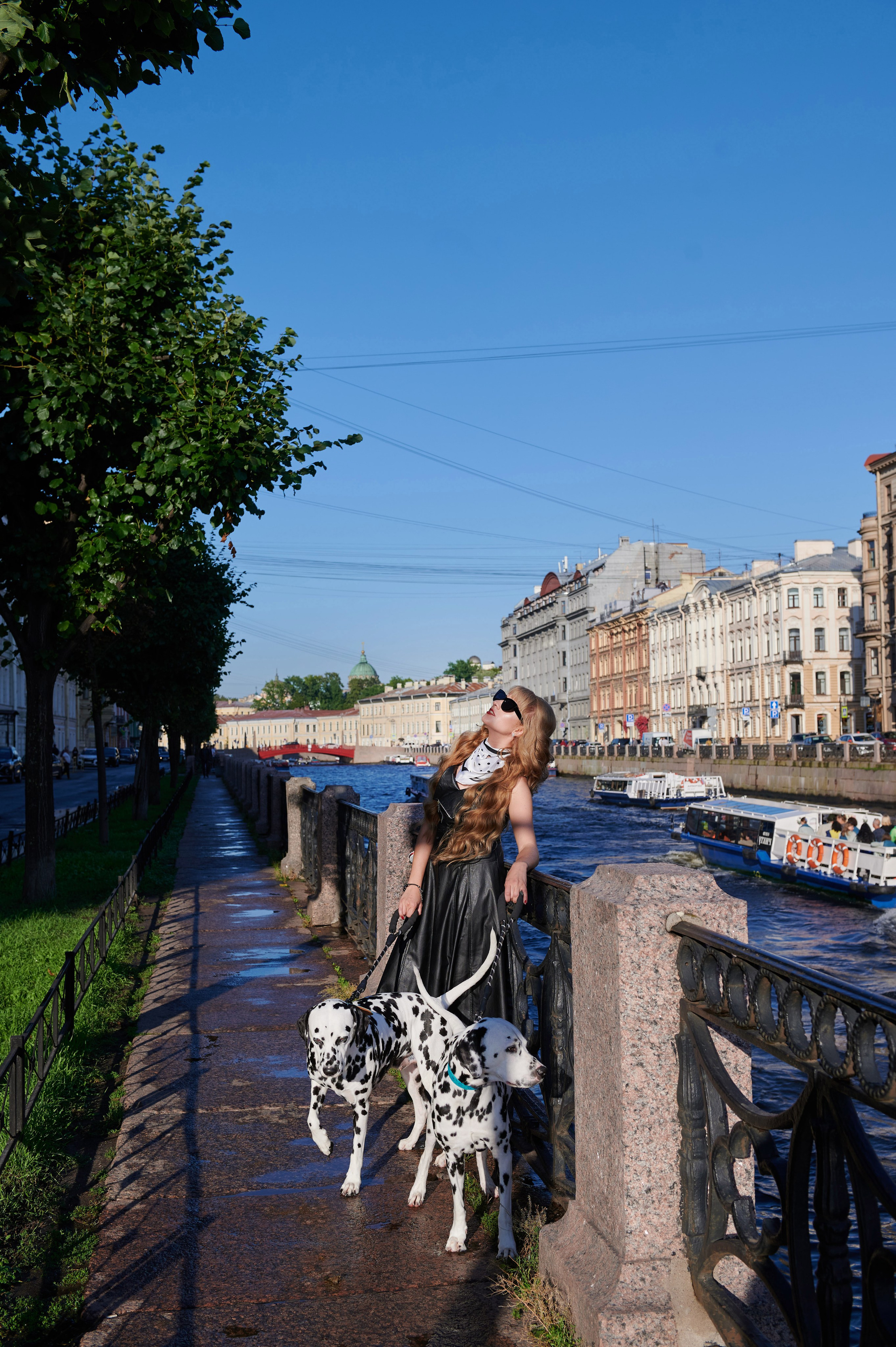 Прогулка Дарьяны по Питеру с долматинцами. Портретный, семейный и свадебный фотограф в Санкт-Петербурге и в Пушкине Ширяев Денис