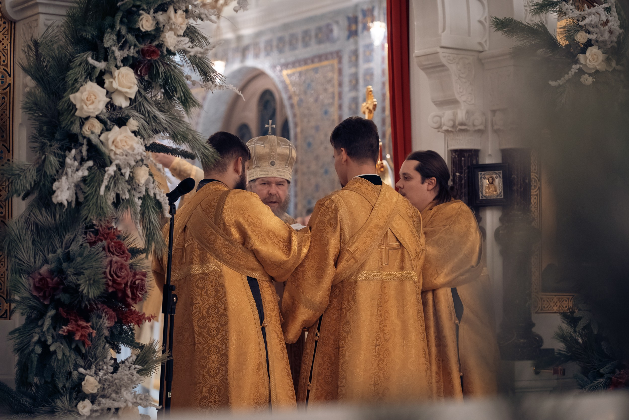 Божественная Литургия в новогоднюю ночь 2025 г, Херсонес Севастополь. Церковный фотограф Севастополь