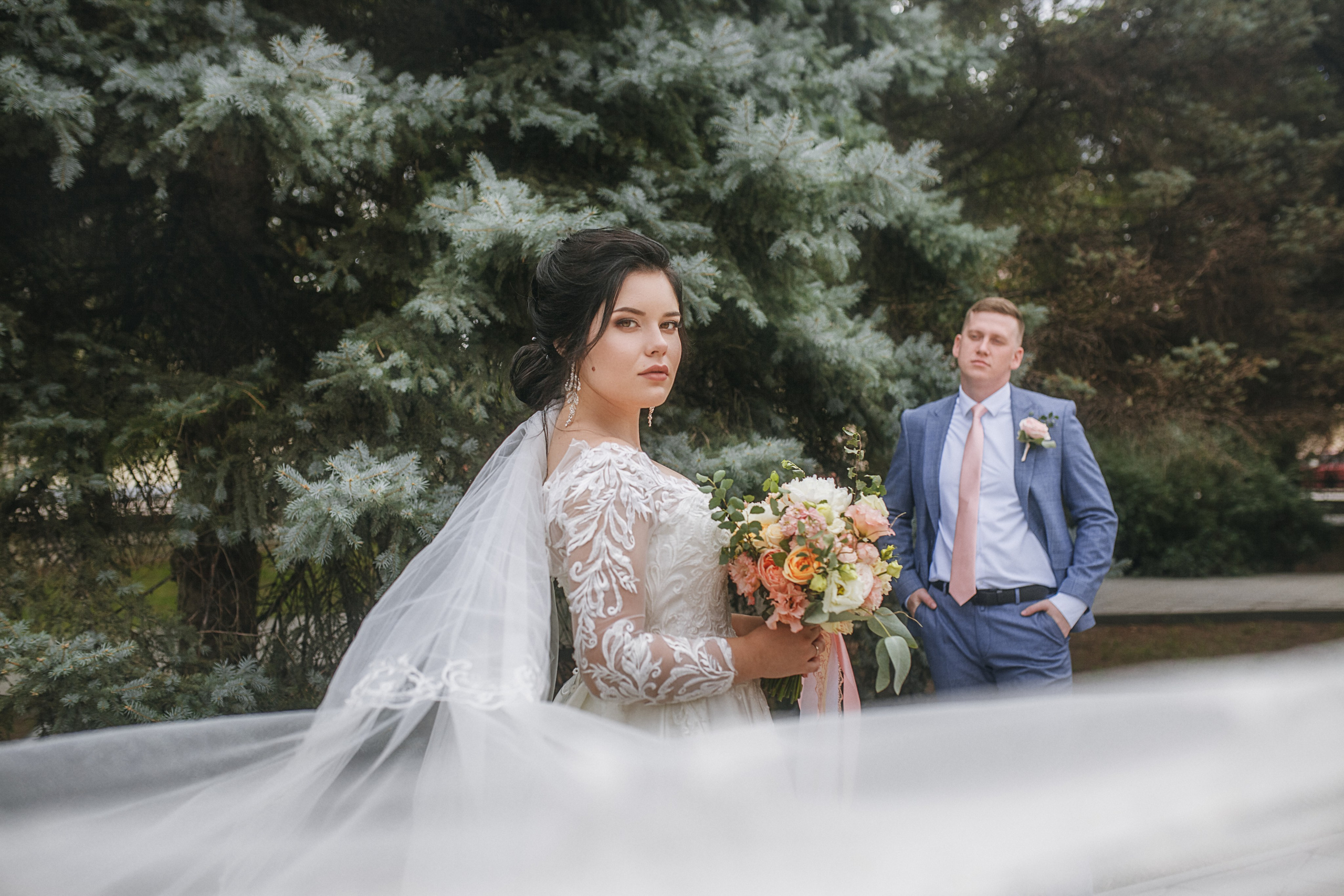 Свадебная фотосессия. Фотографы в городе Волгограде — Людмила Агеева и Алексей Околелов