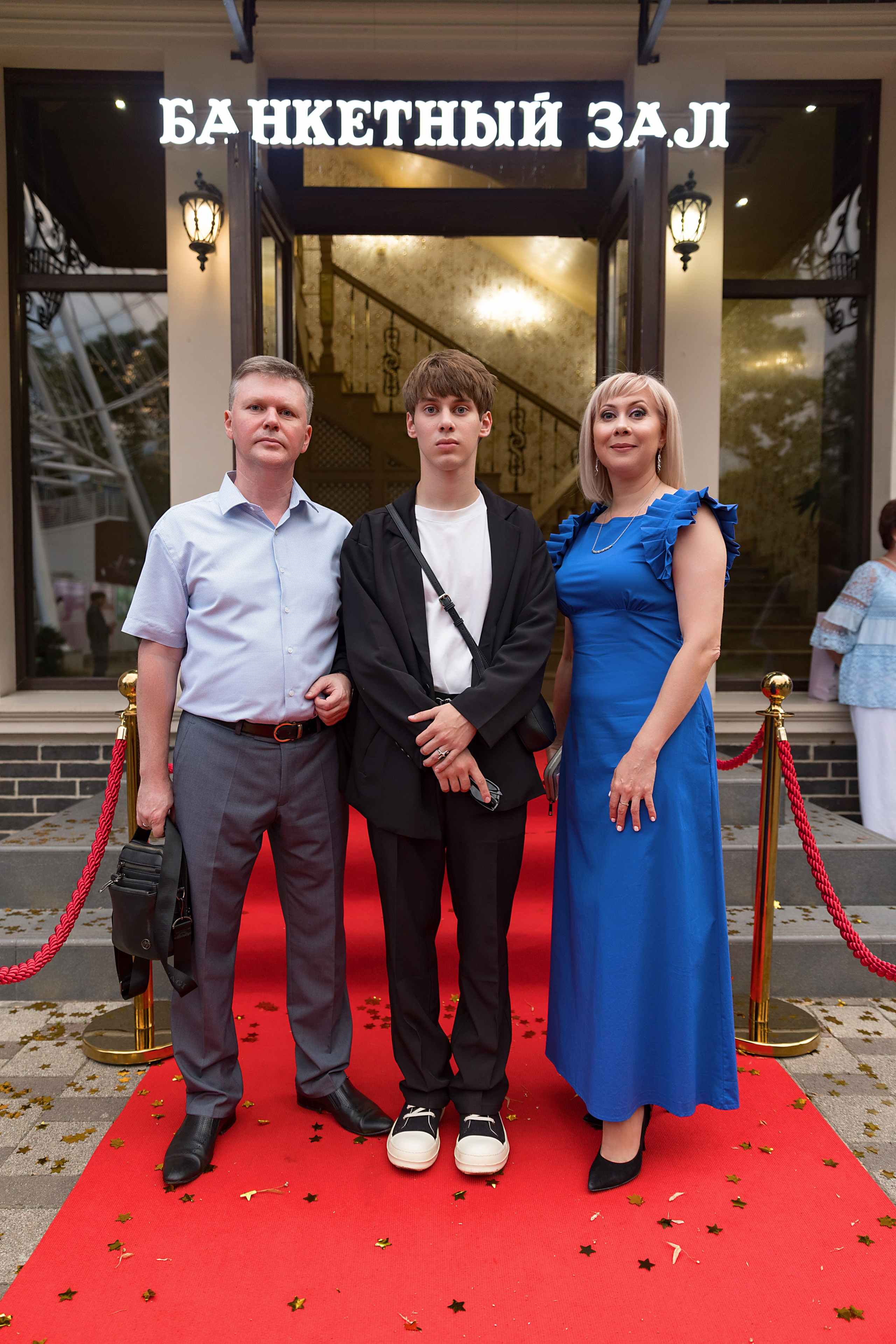 11 класс 48 лицей. Фотограф и Видеограф в Краснодаре Юлия Солодченко