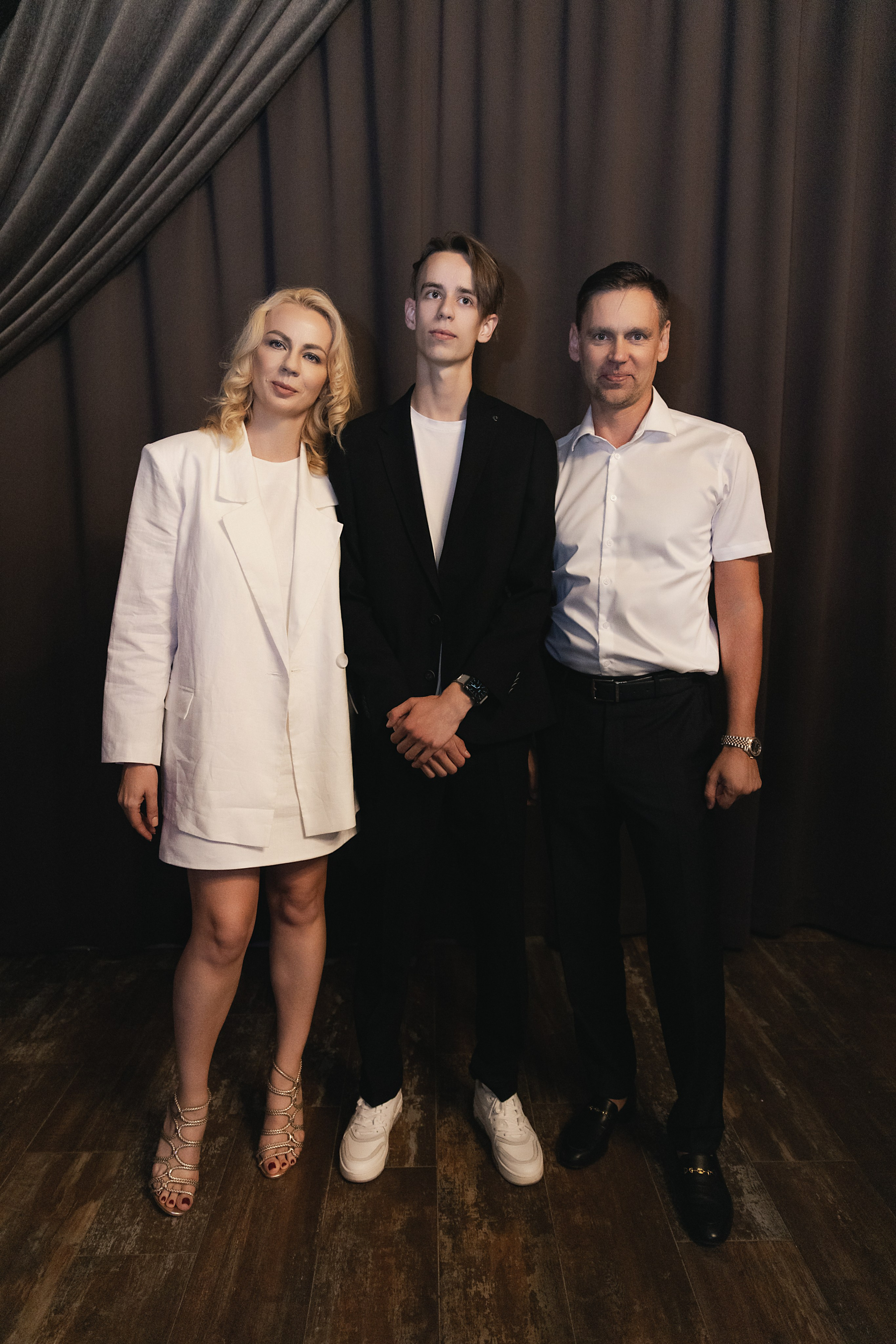 11 класс Гимназия 69. Фотограф и Видеограф в Краснодаре Юлия Солодченко