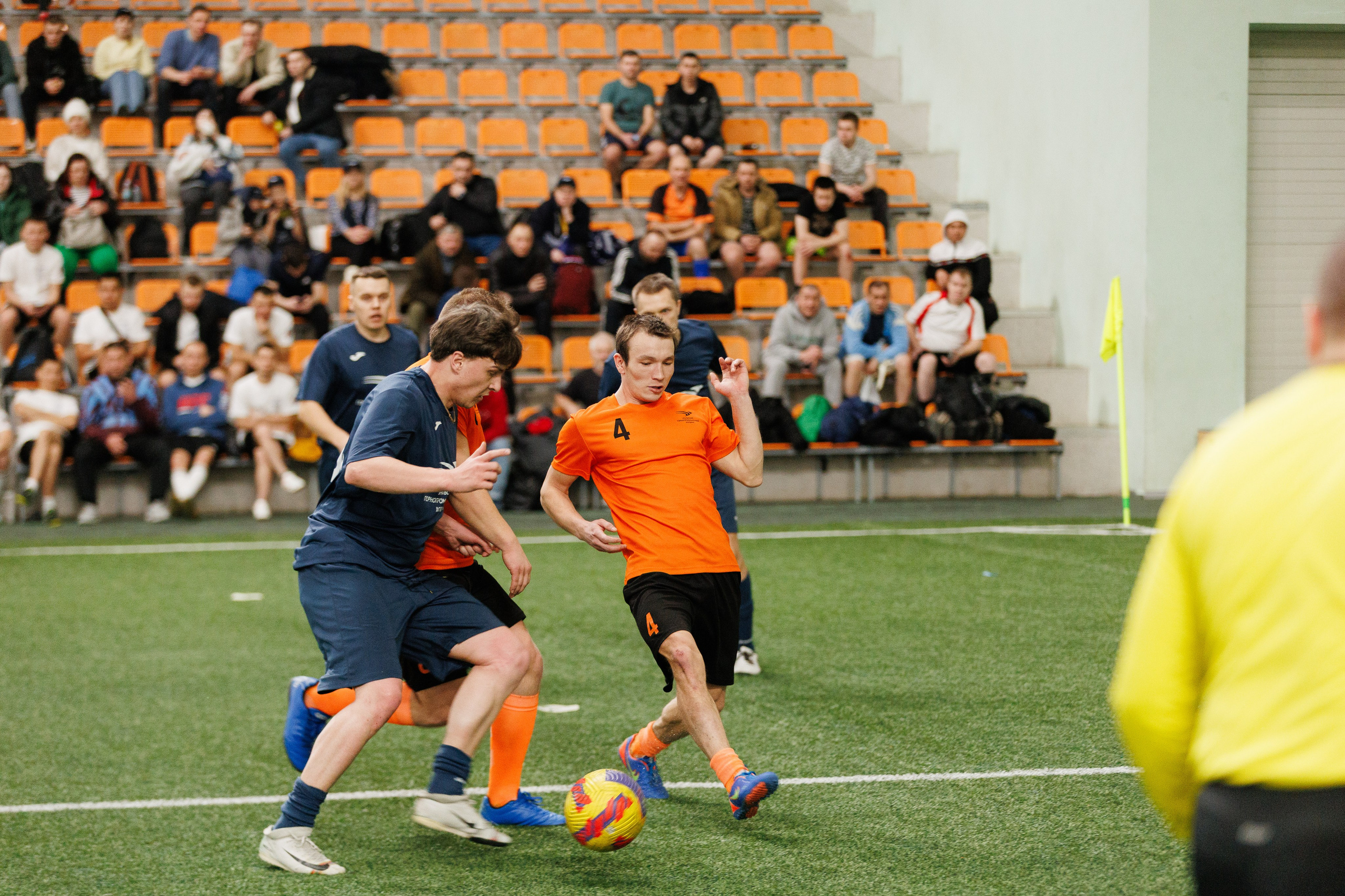 Фотограф на корпоративный футбольный турнир. Контент для бизнеса в Екатеринбурге Полдень Медиа