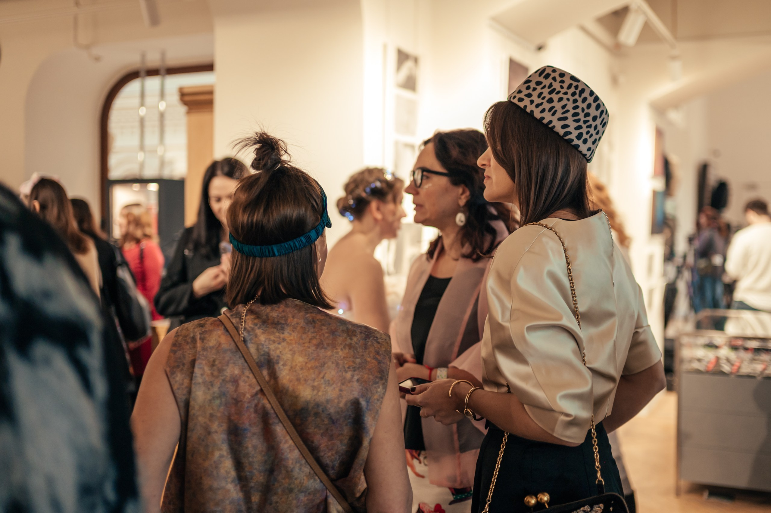 ВЫСТАВКИ. ОЛЬГА НЕФФ. Художник. Визуал, Музыка, Поэзия