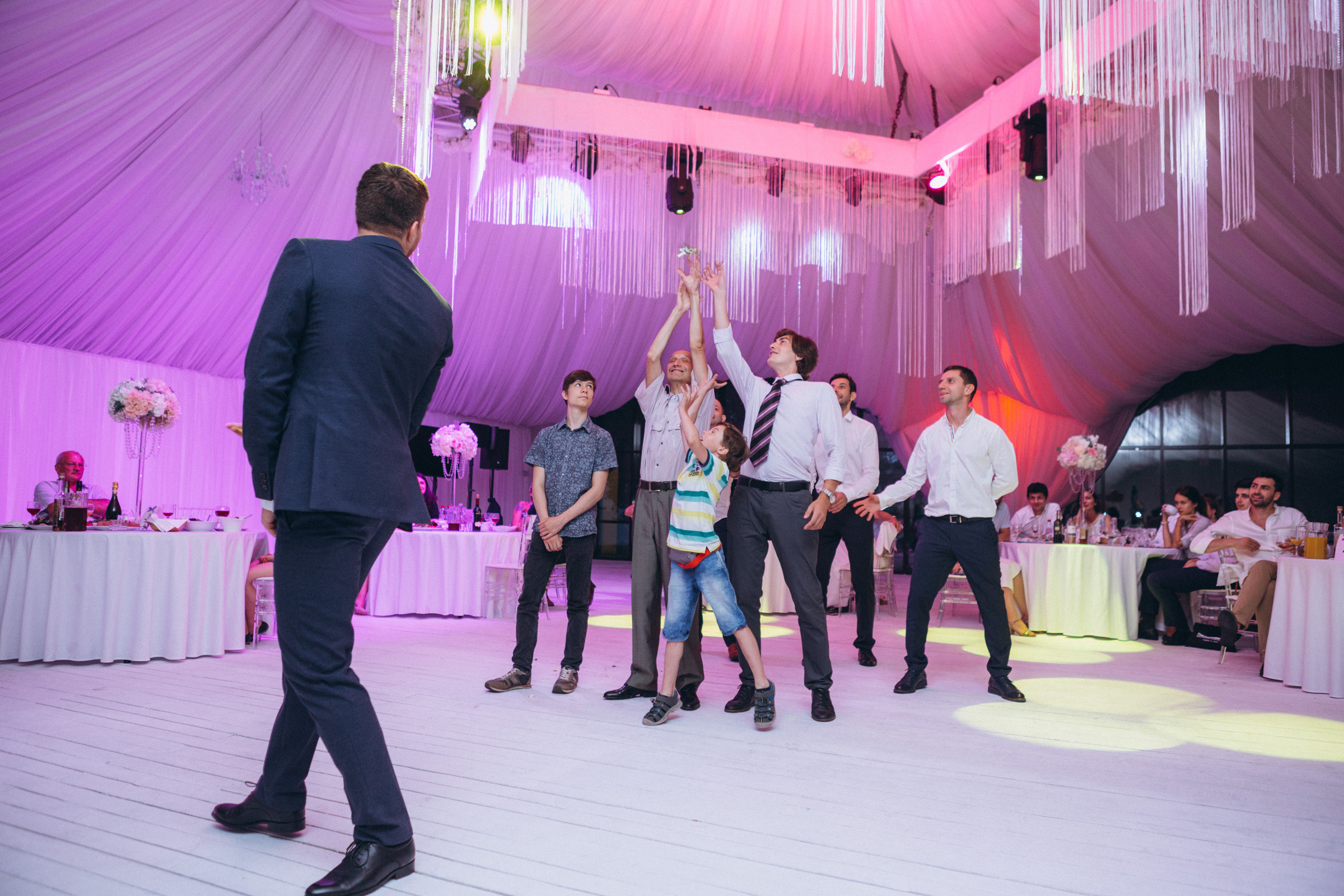 Свадебная съёмка Ильи и Дарии. Свадебный и семейный фотограф в Санкт-Петербурге Яцына Юрий. Видеоопер