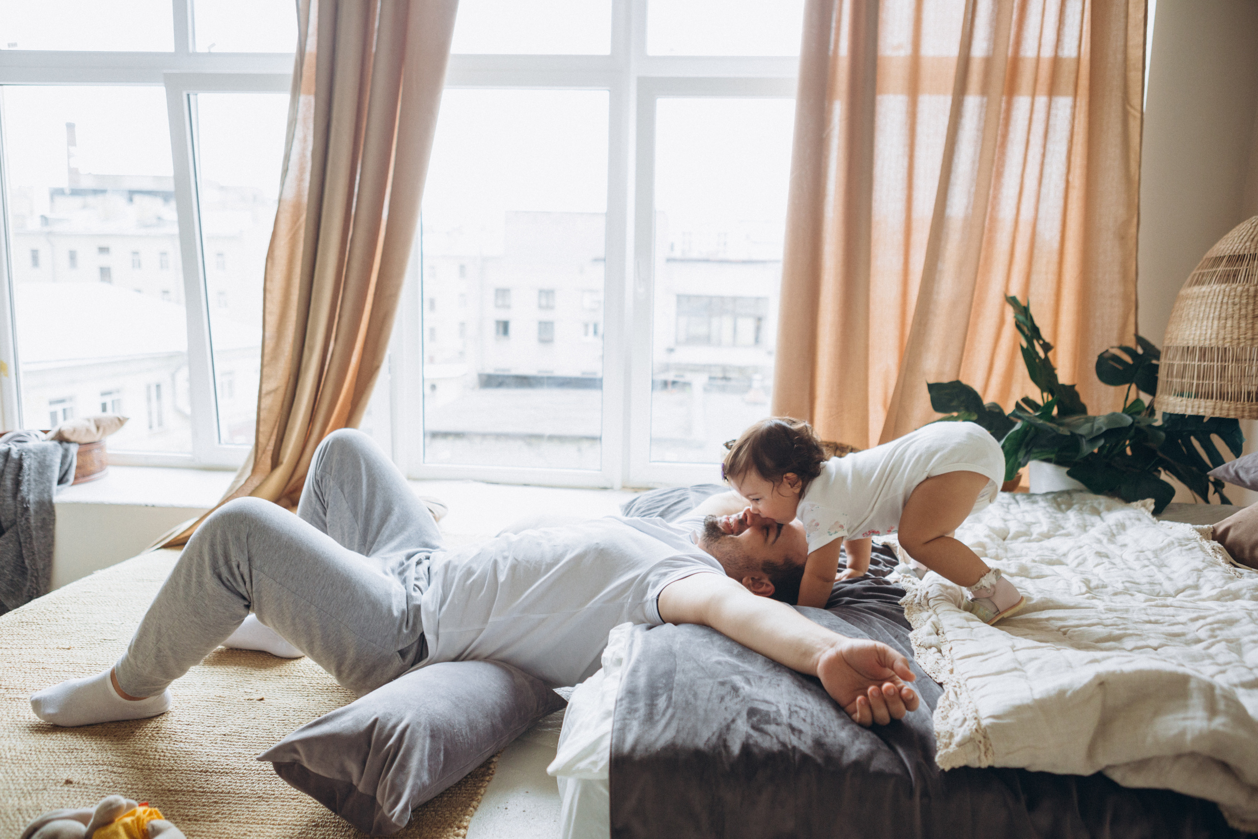 Семейная съемка Алексея, Алёны и Ани. Свадебный и семейный фотограф в Санкт-Петербурге Яцына Юрий. Видеоопер