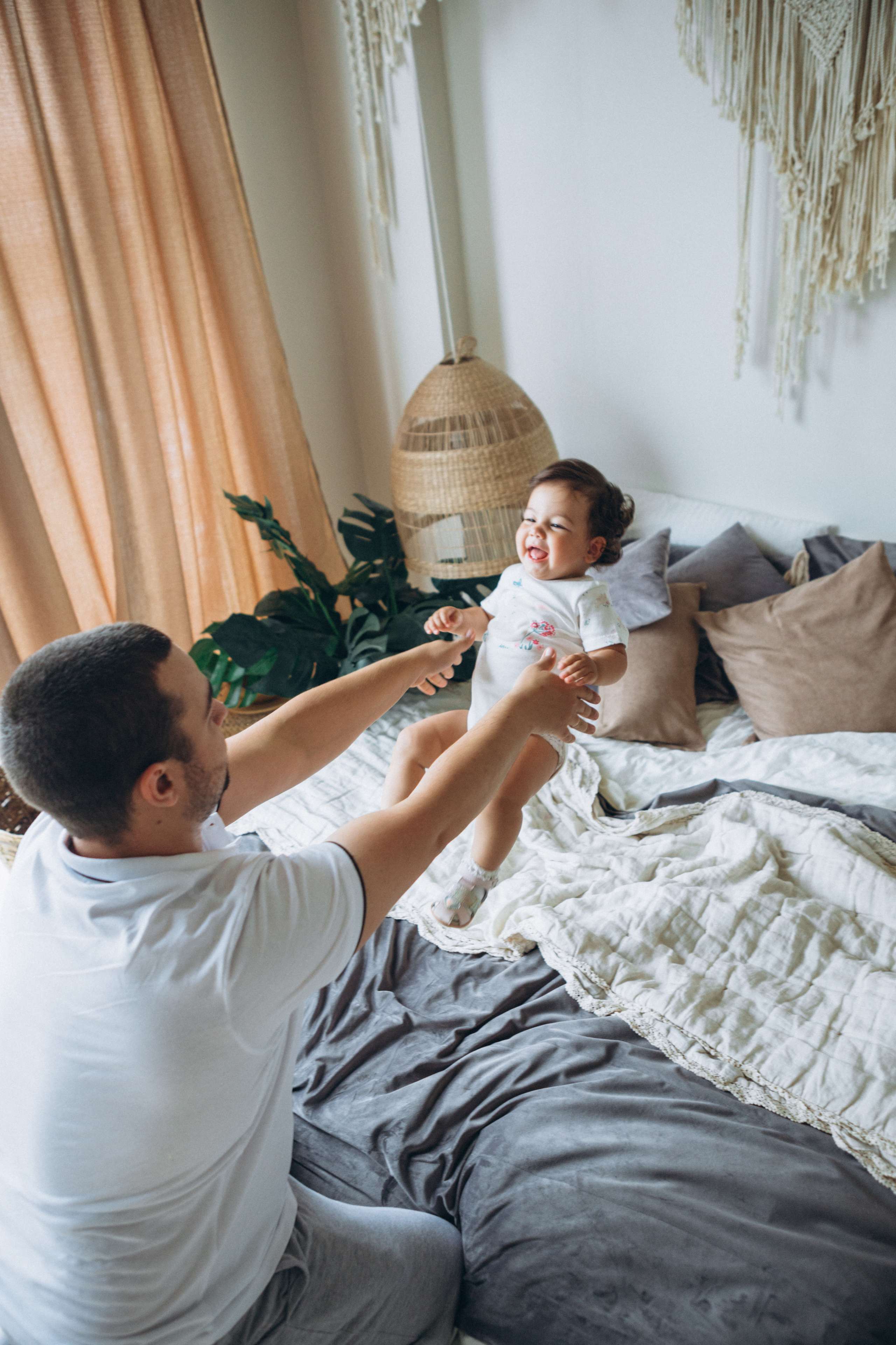 Семейная съемка Алексея, Алёны и Ани. Свадебный и семейный фотограф в Санкт-Петербурге Яцына Юрий. Видеоопер