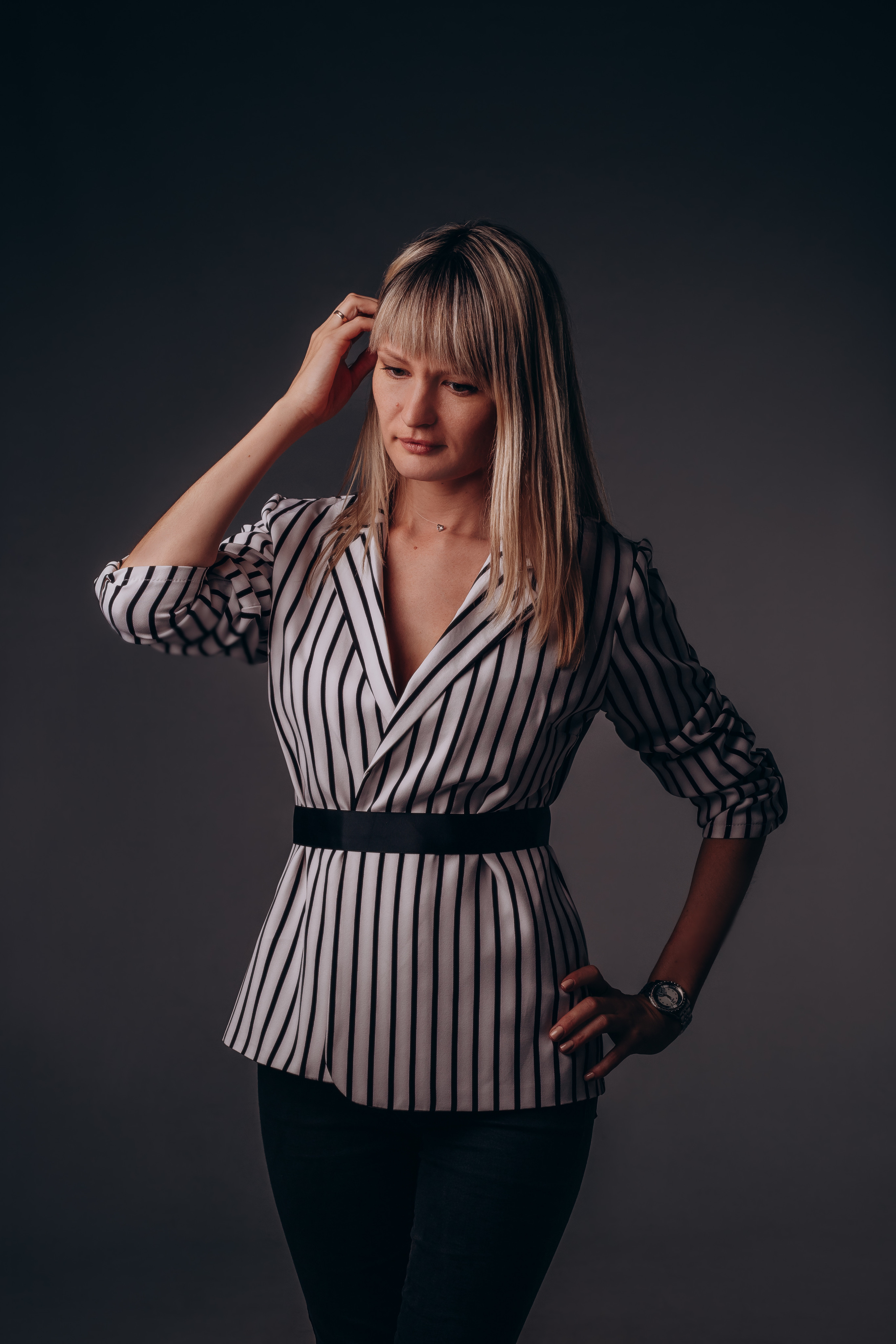 Женский портрет в студии. Фотограф Новокубанск Армавир Федосеева Алина