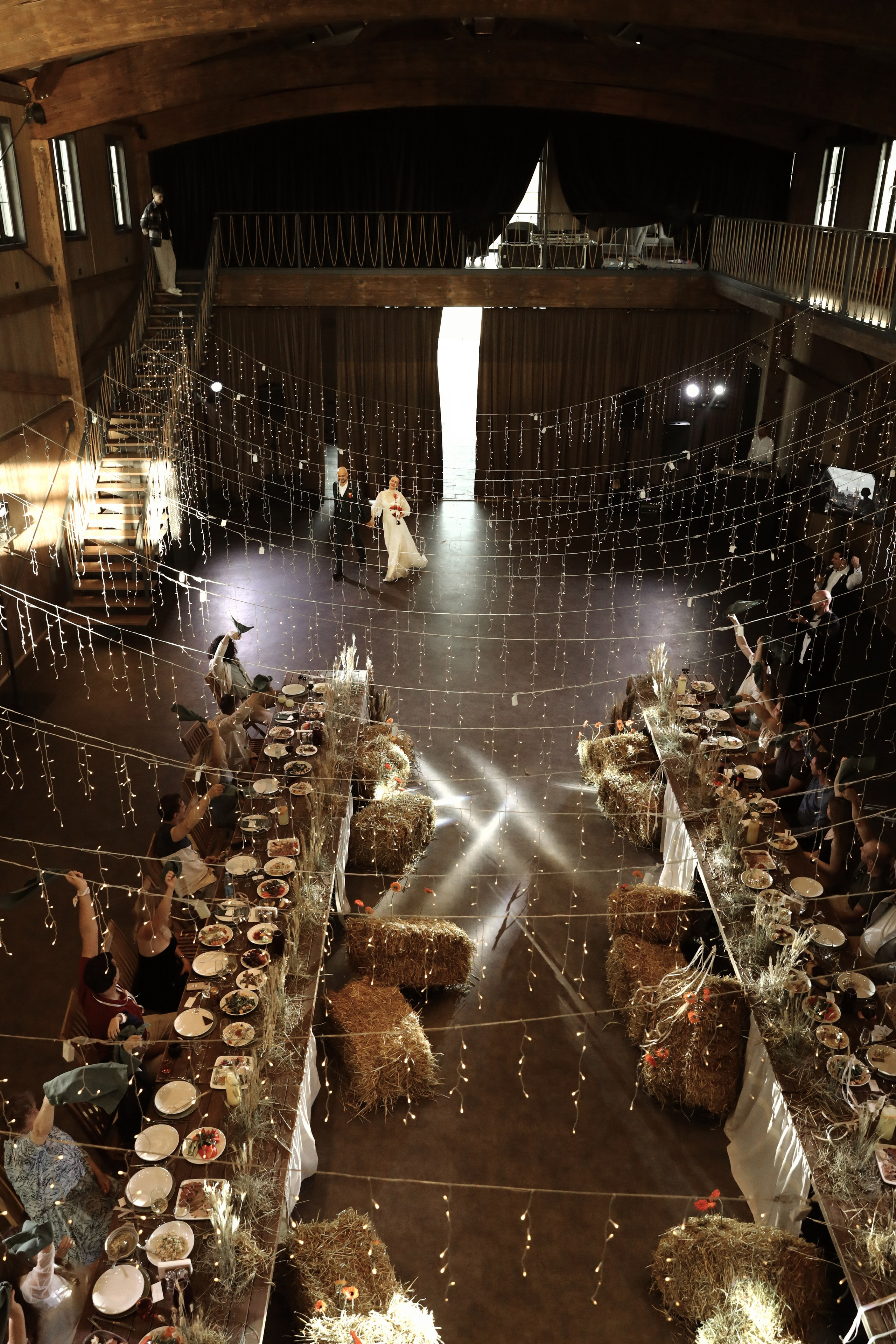 I & E. Anastasia Jes