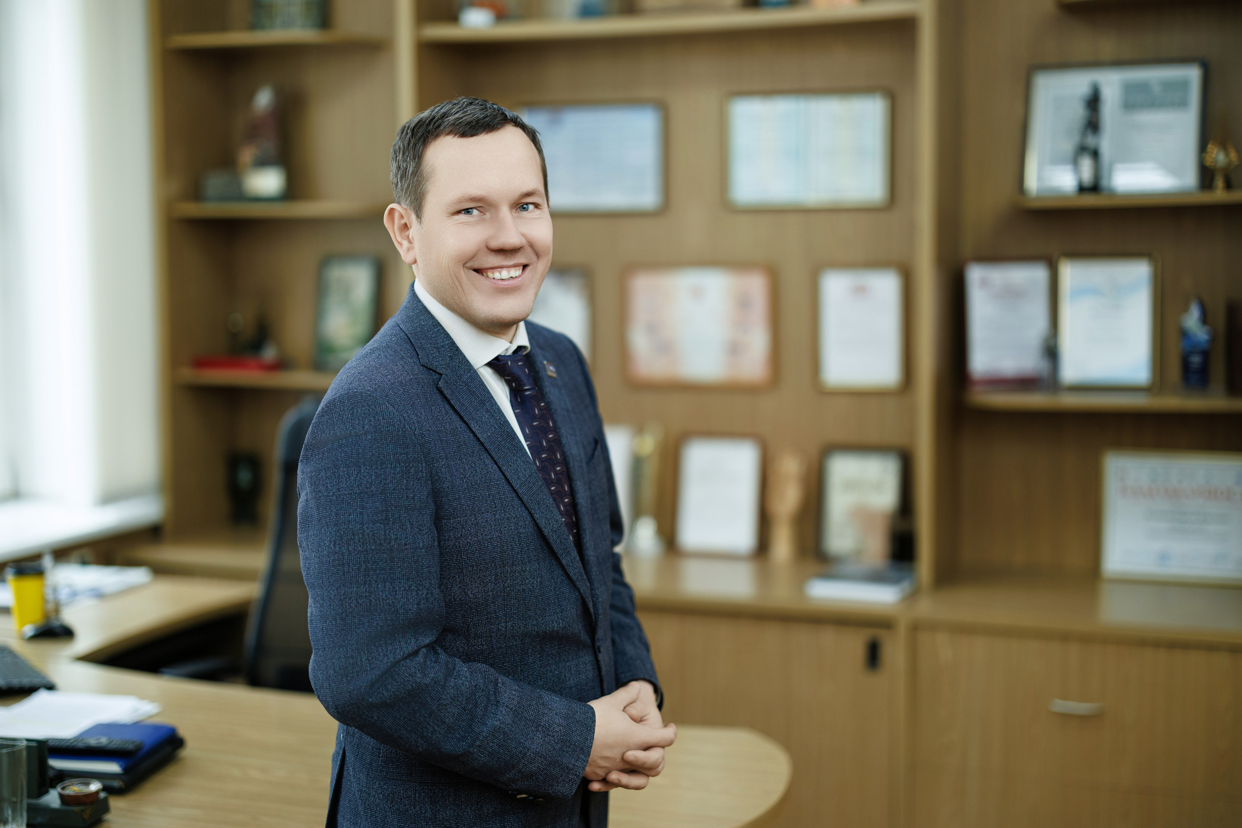 Фотограф на юбилей компании. Контент для бизнеса в Екатеринбурге Полдень Медиа