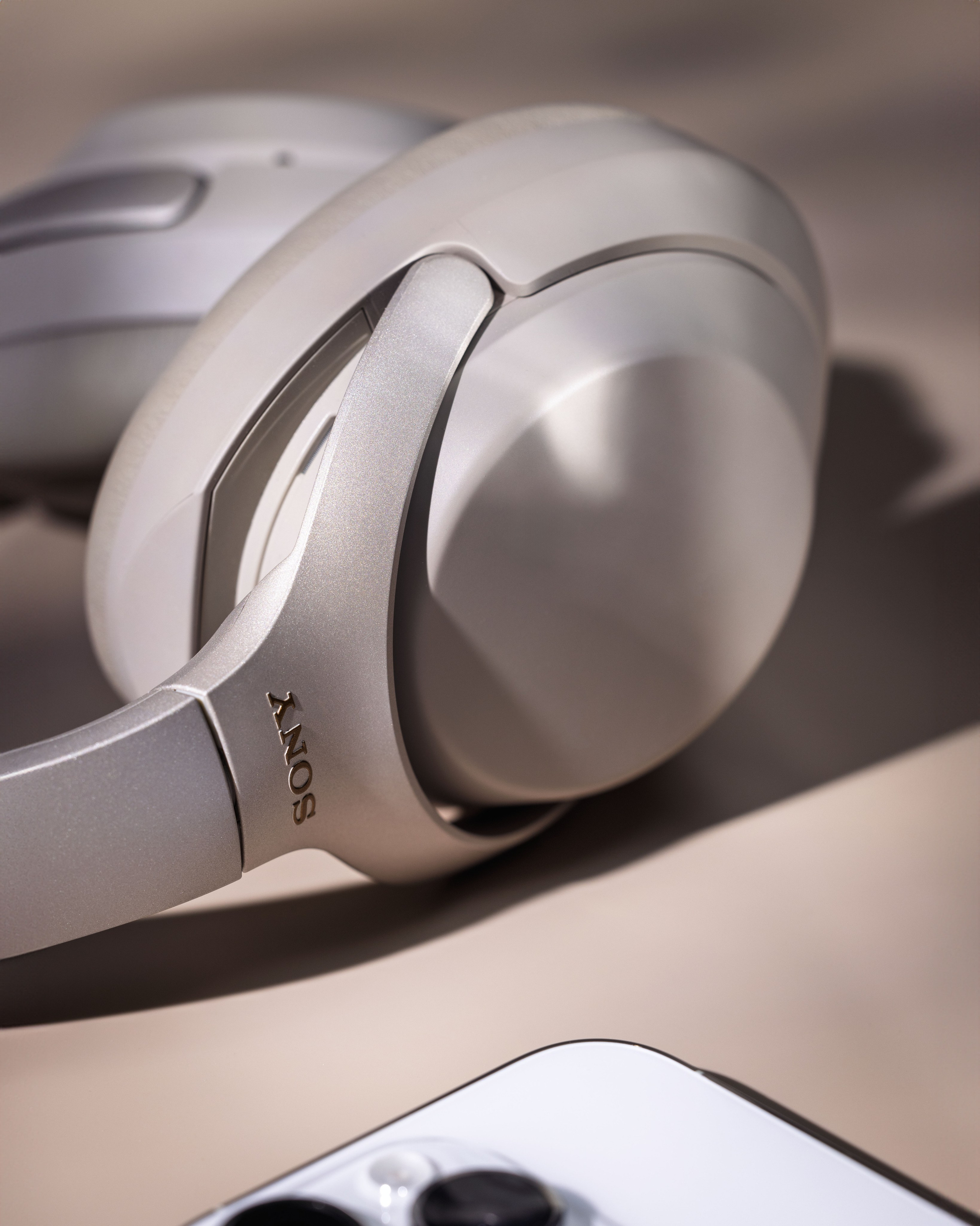 Реклама. Alexey Savsyuk — предметный фотограф в Домодедово и Москве