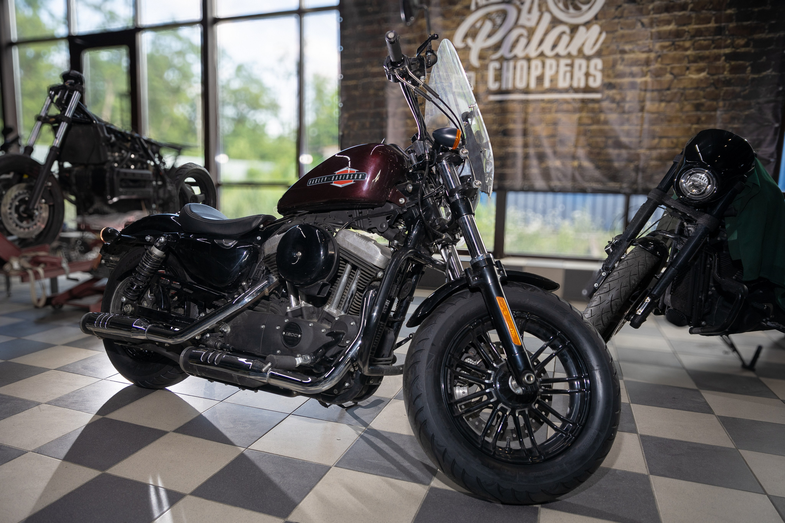 HD Sportster 48. ......